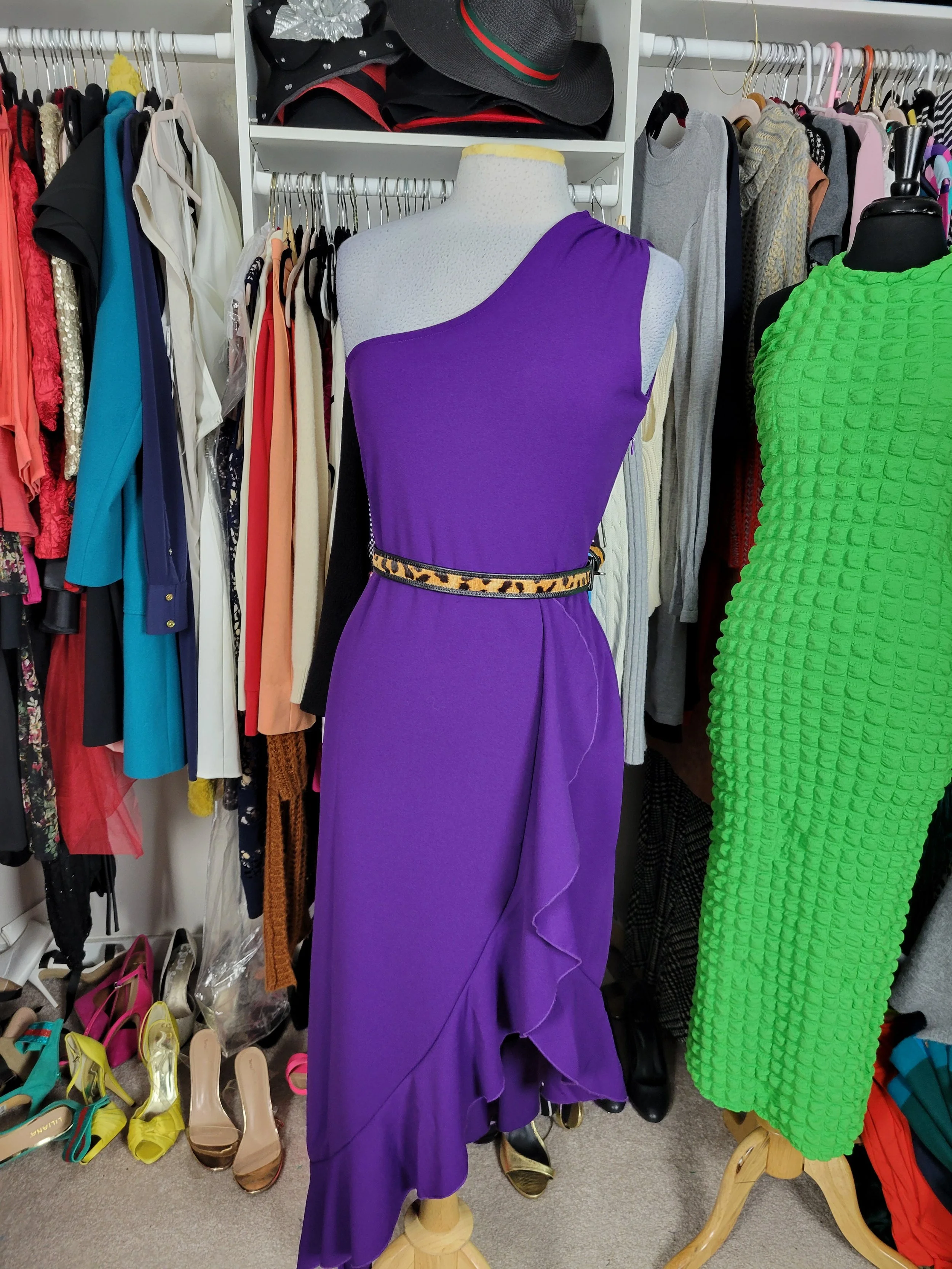 Purple one shoulder dress -8/10