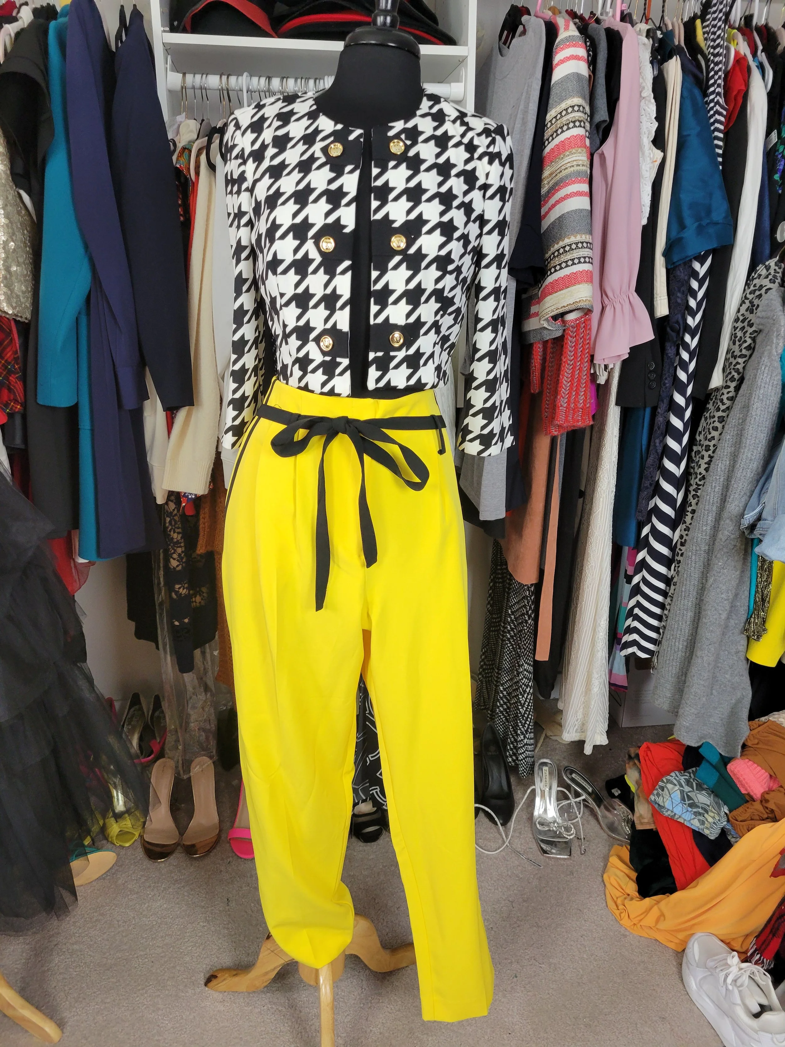 NY & Co Yellow and Black Tuxedo pants -14/16
