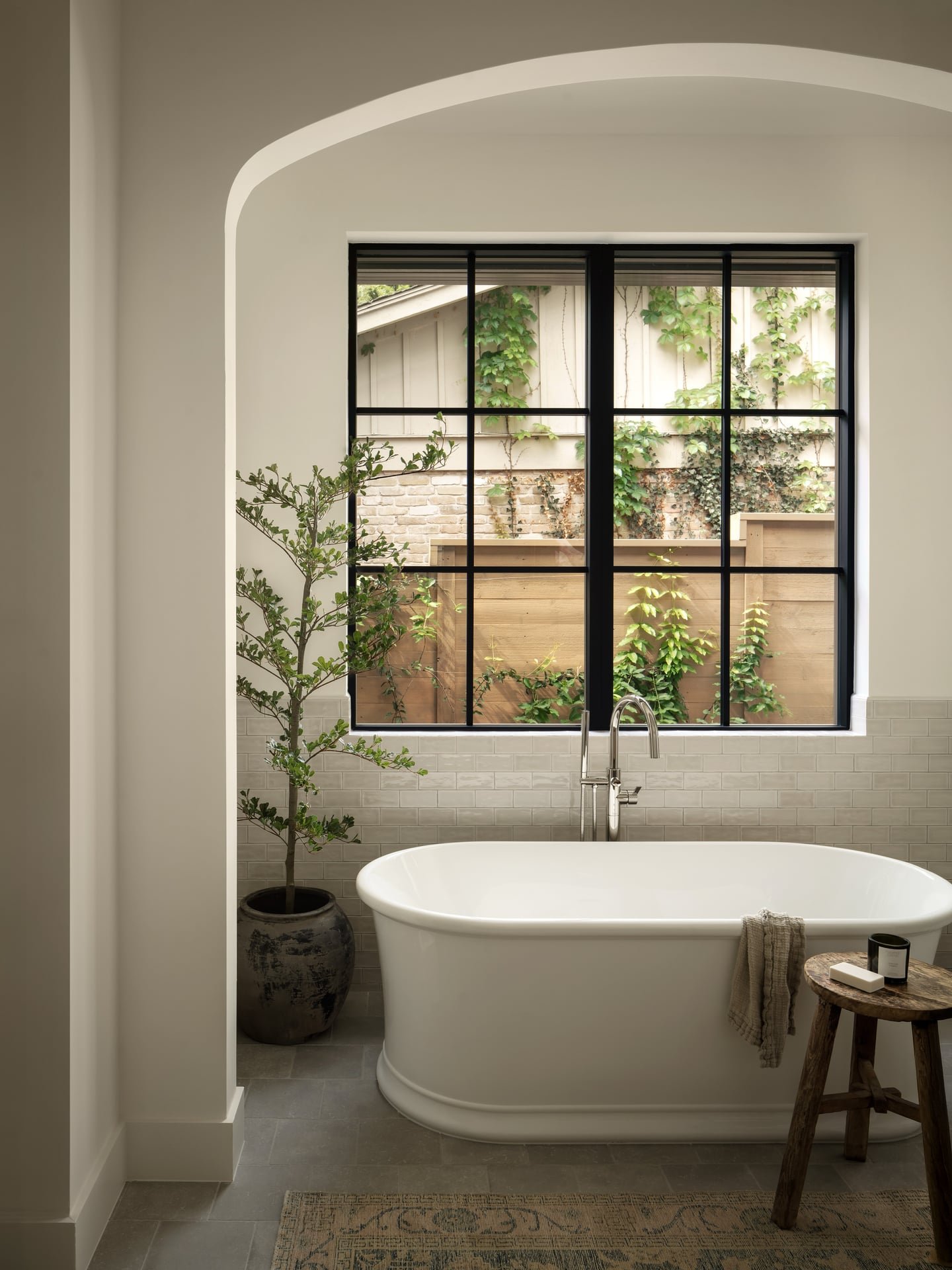 finley-ii-luxury-bathroom.jpg