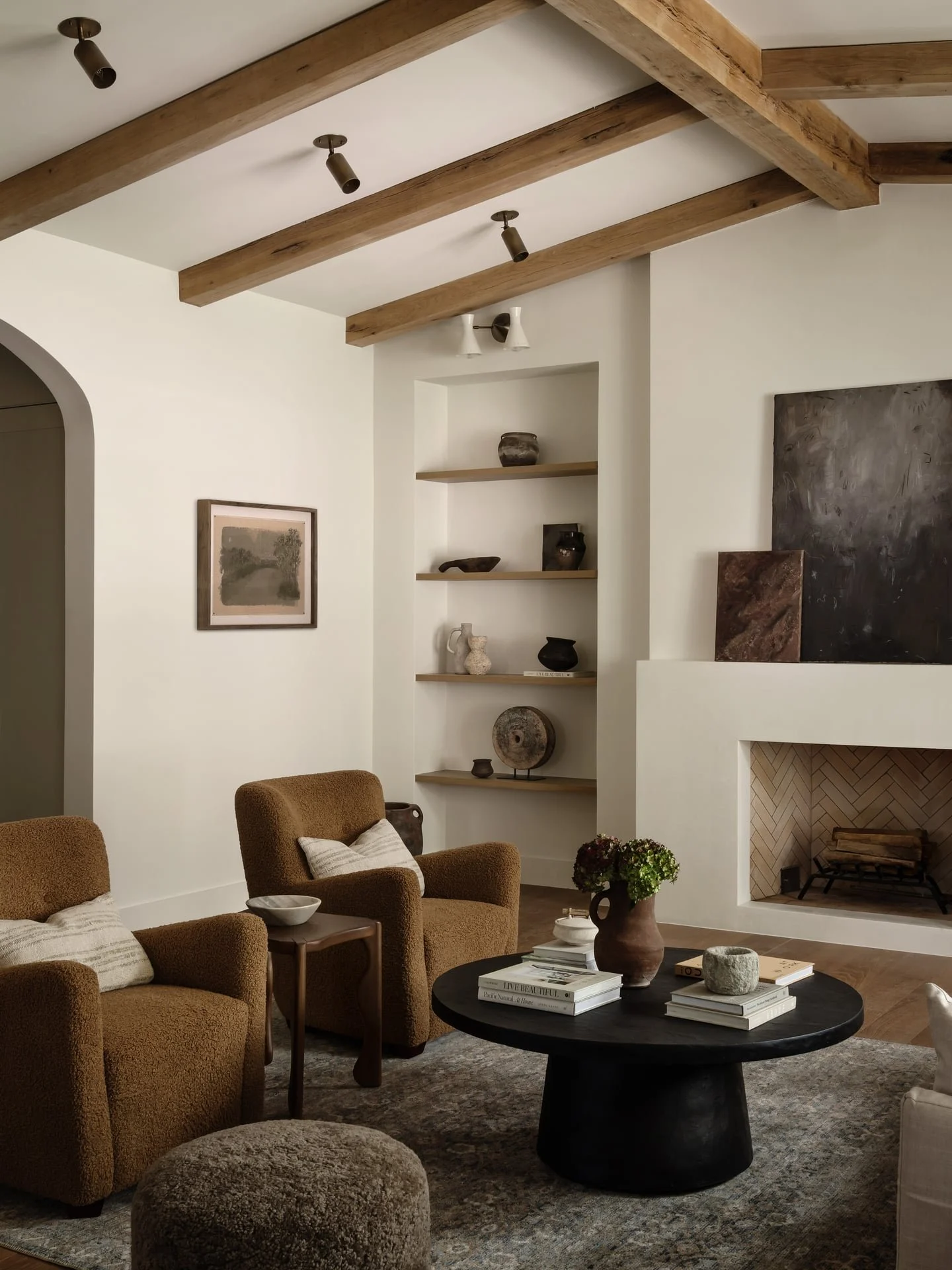 finley-ii-luxury-living.jpg