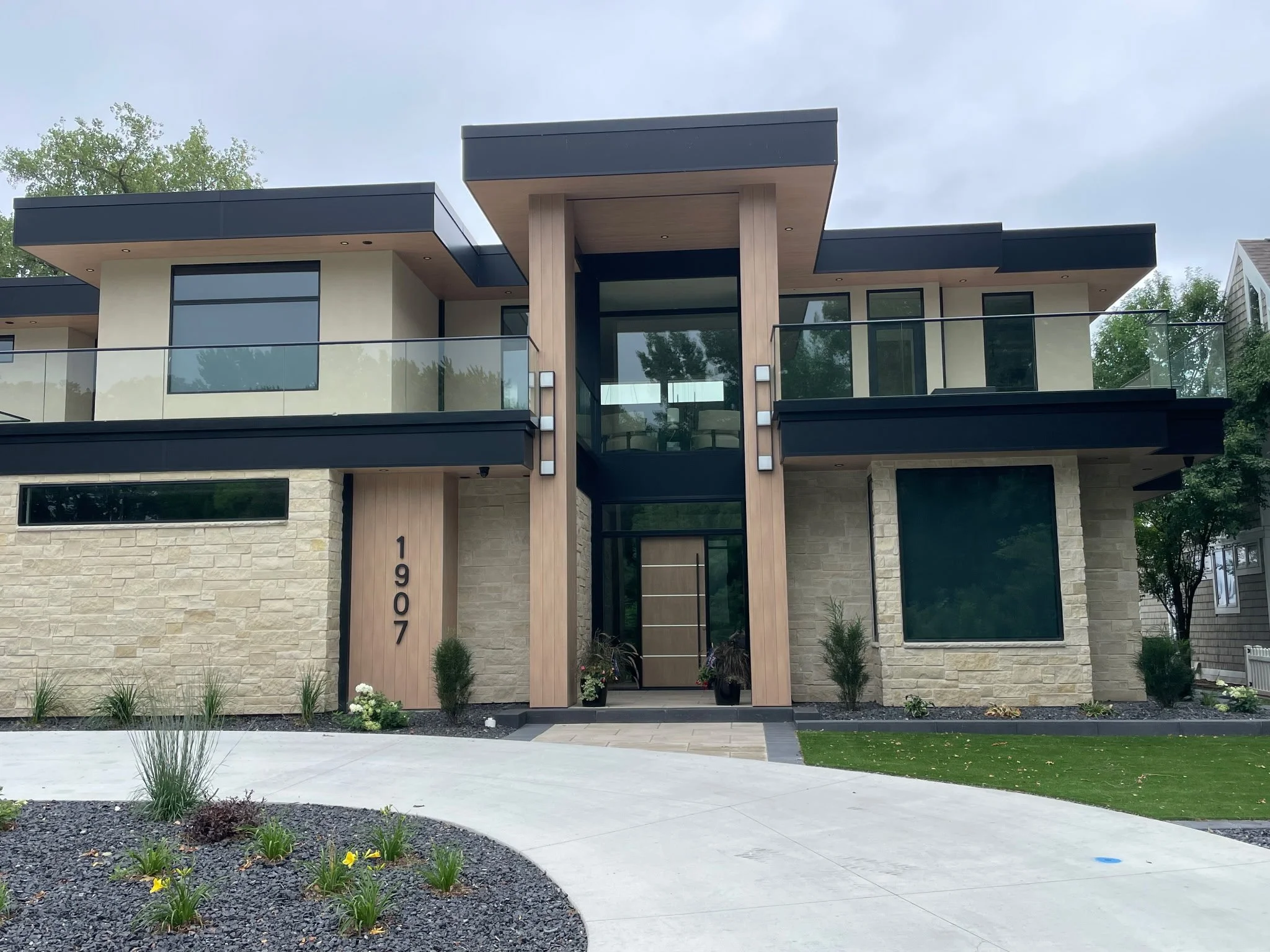 Keizer Lake Home 5.jpg