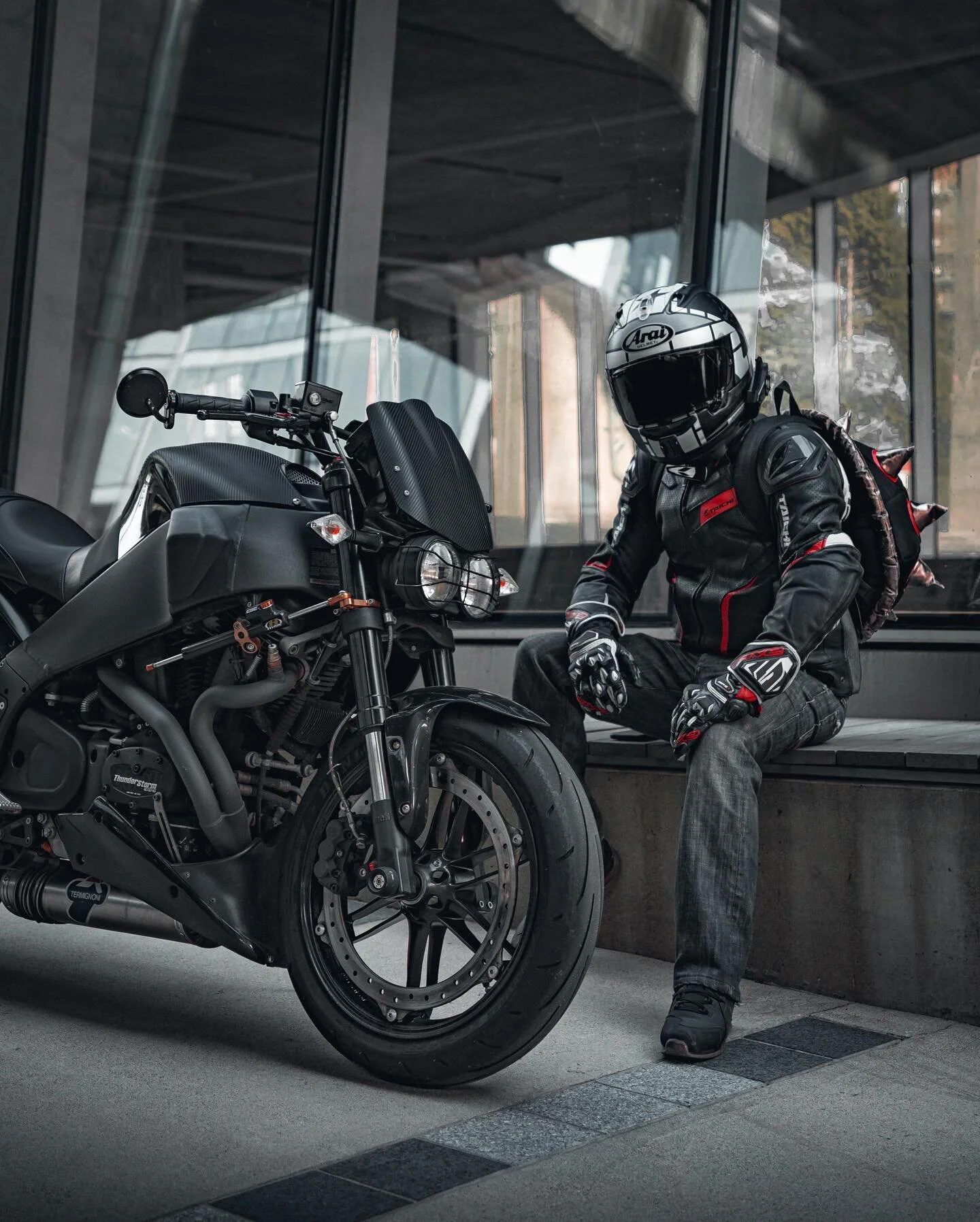 IG algorithm is weird, Reels blew up but then regular photo post get no mo love 🥲 it&rsquo;s okay I know there are some of y&rsquo;all who are here for the photos &amp; not the videos ッ🐢

#buell #buellxb #rstaichi #yamaha #kawasaki #suzuki #dailyhi