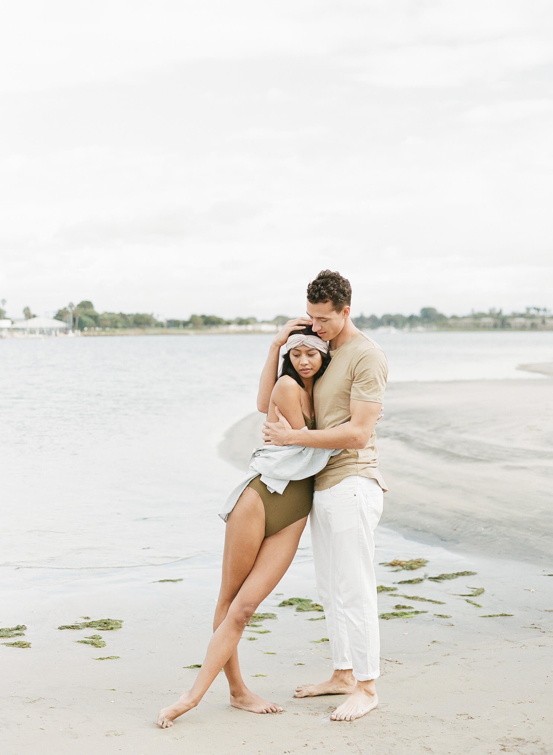 Beach Couple Session-9.jpg