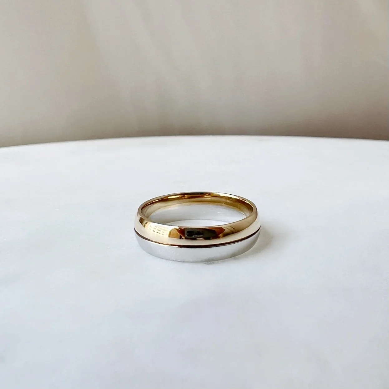 14K Two-tone Round Band