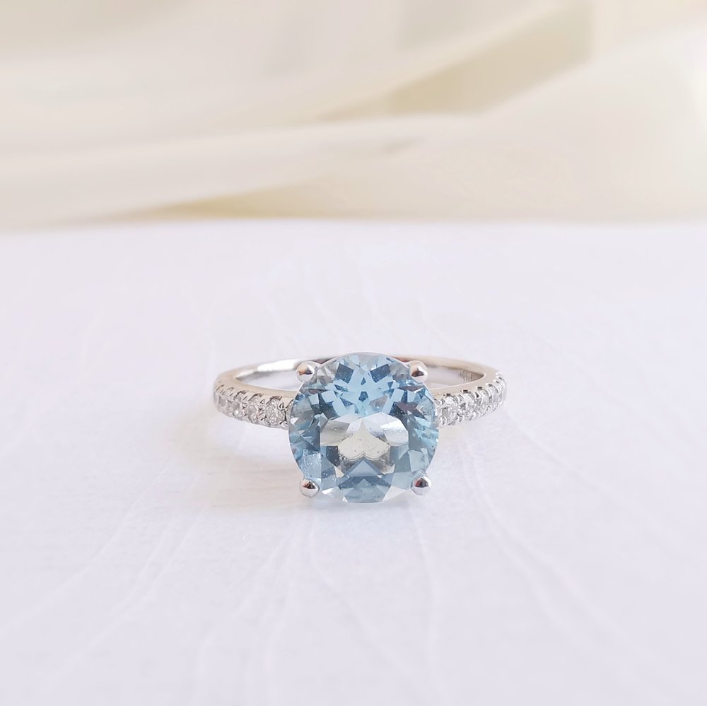 Round Aquamarine Ring — Lovélle Jewellery