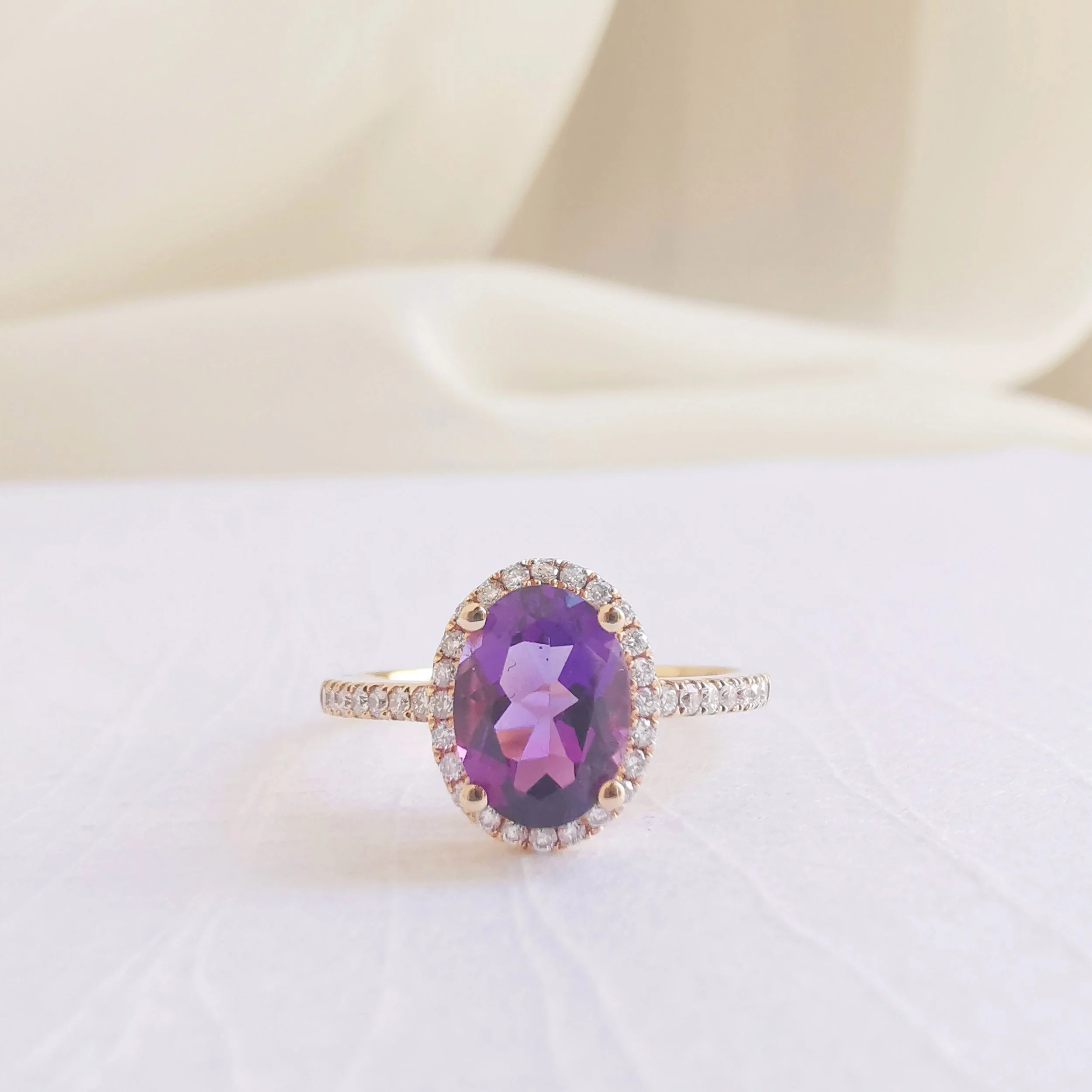 18K Oval Amethyst Halo Ring