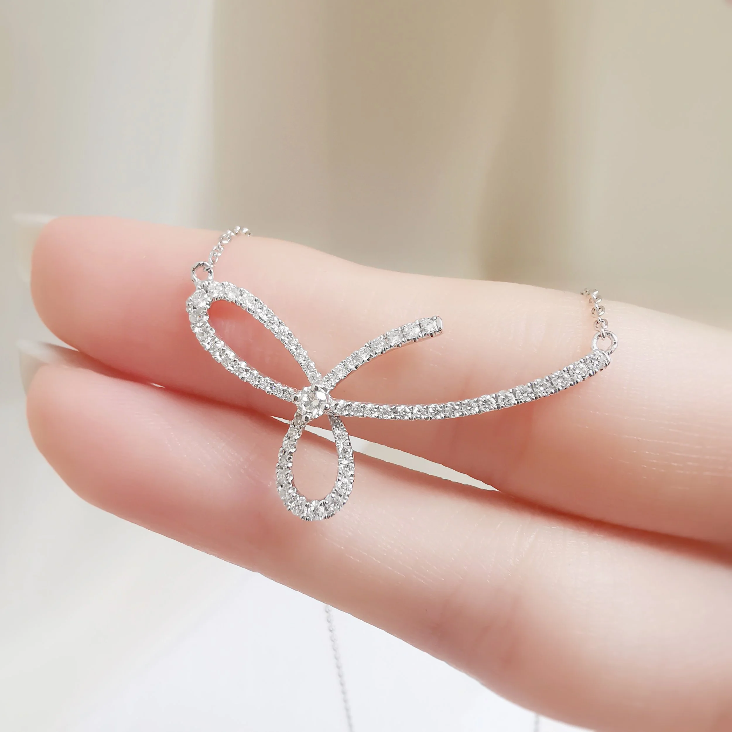 18K Diamond Bow Necklace