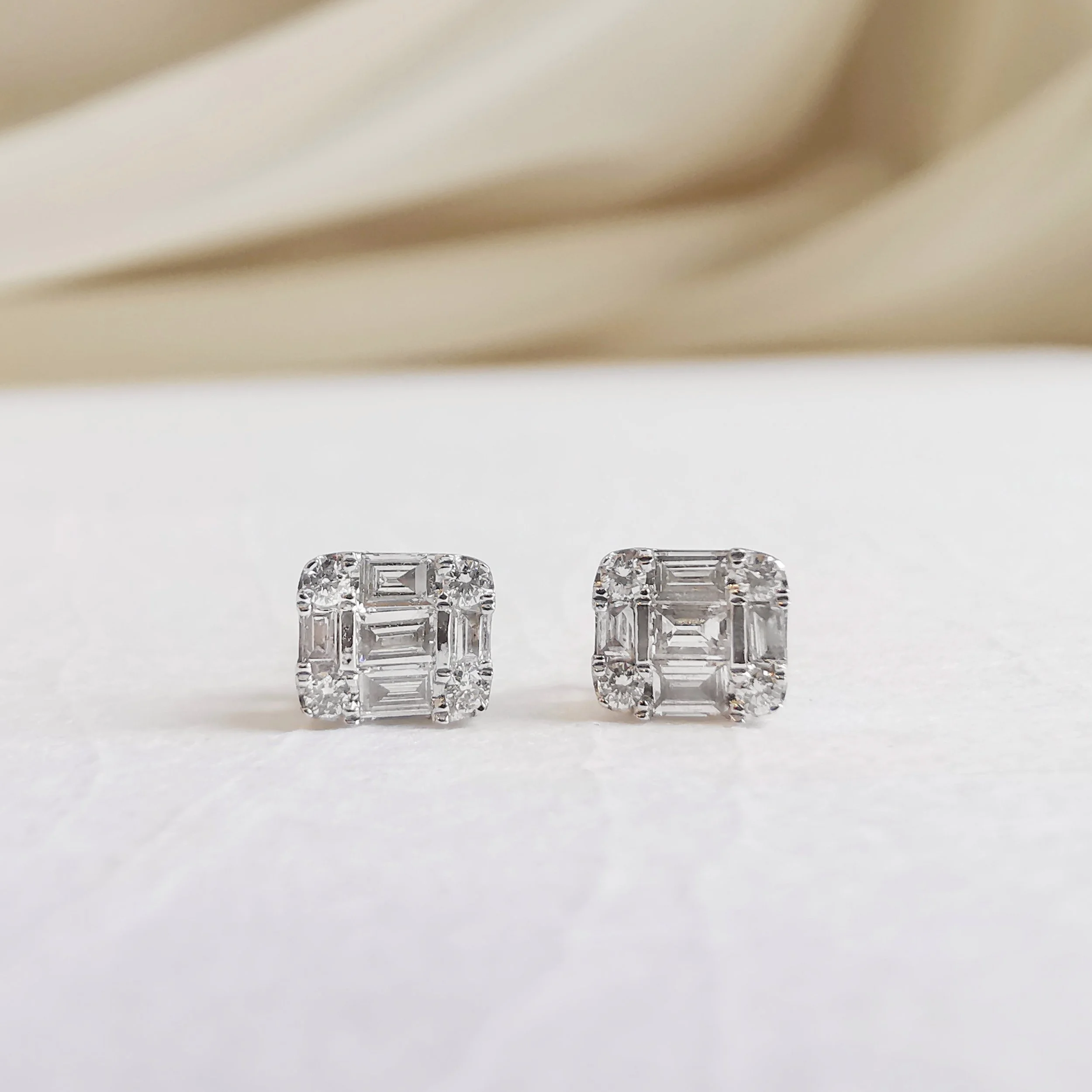 18K Cluster Rectangle Diamond Stud Earrings