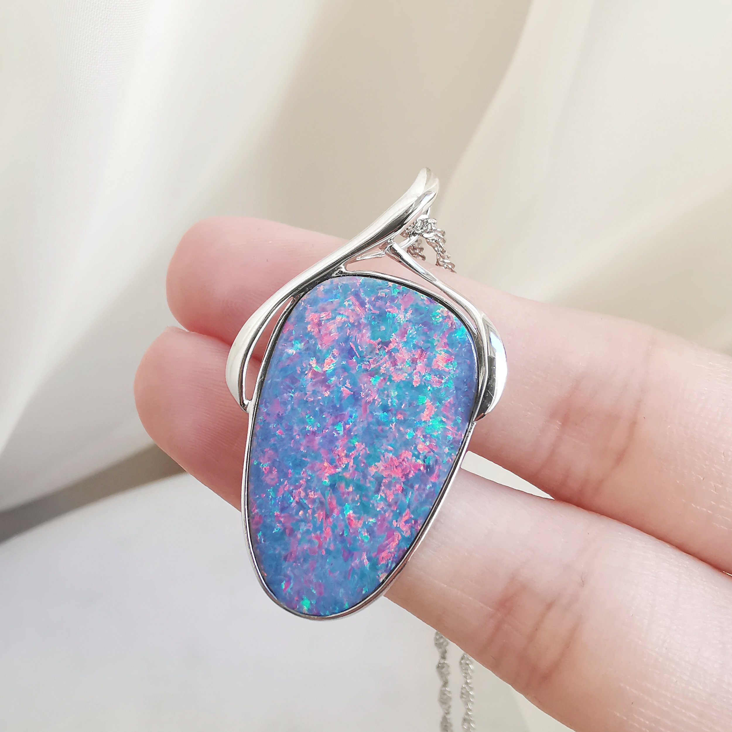 18K Antique Pebbles Doublet Australian Black Opal Pendant 2.jpeg