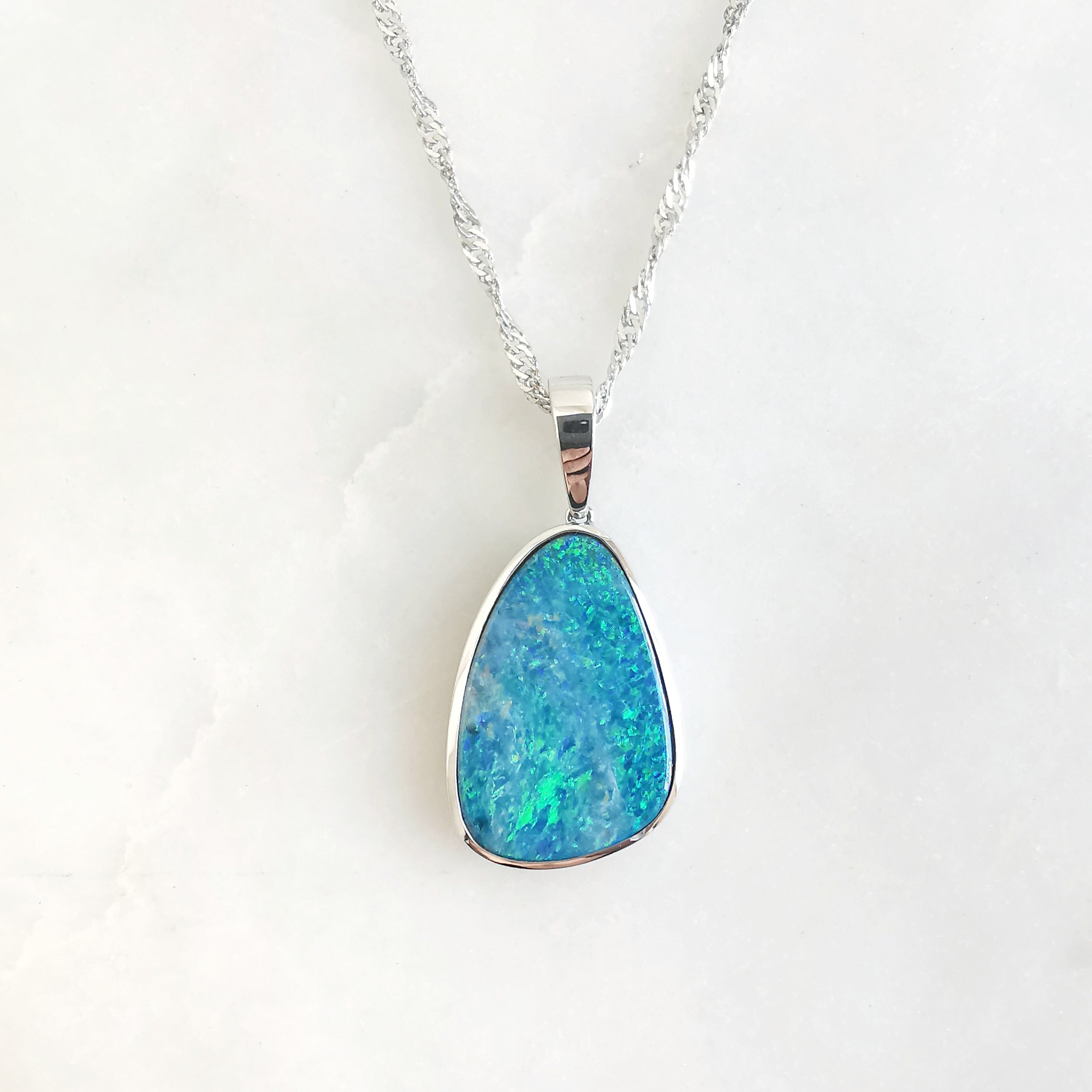 18K Oceanfield Doublet Australian Black Opal Pendant 1.jpeg