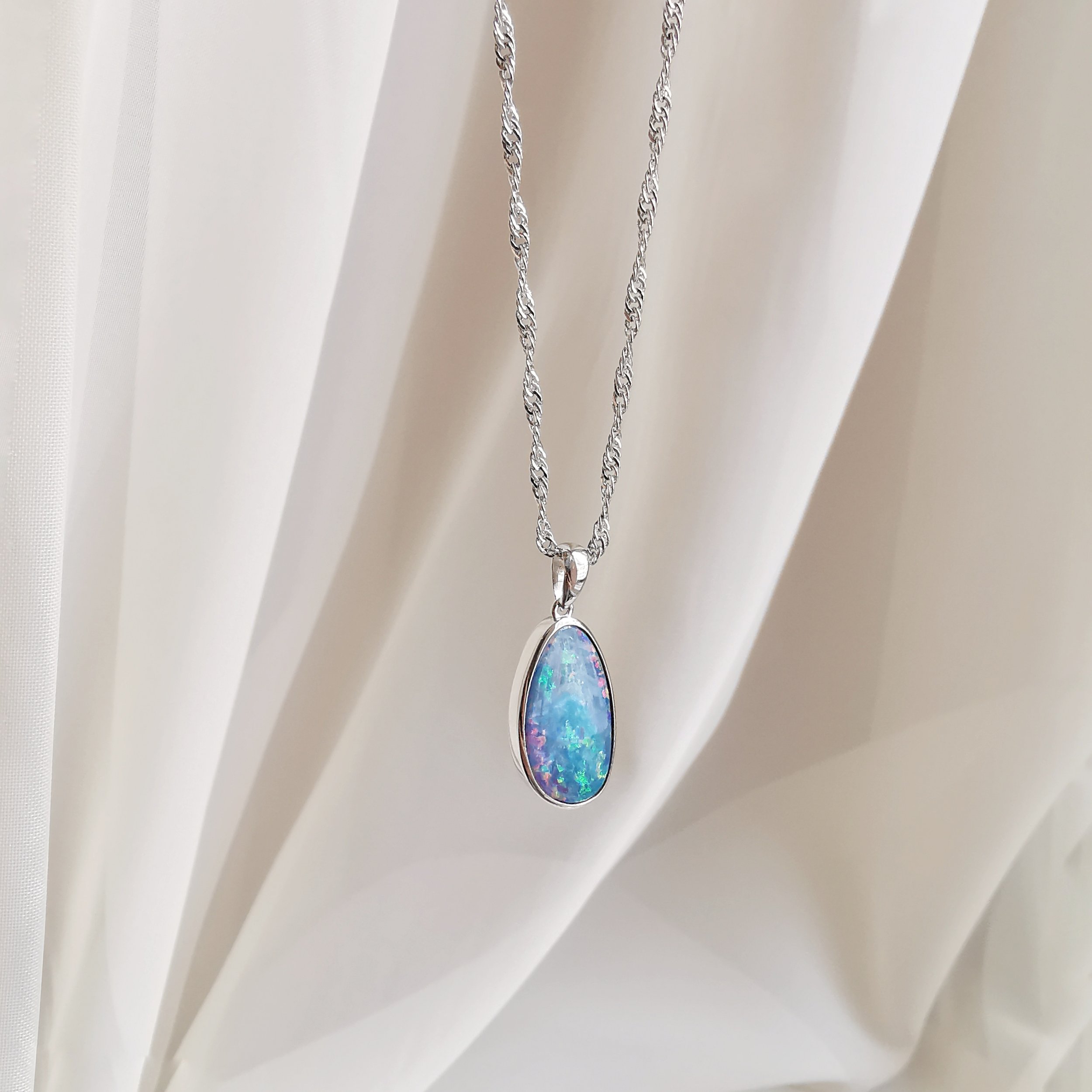 18K Junction Doublet Australian Black Opal Pendant 3.jpeg