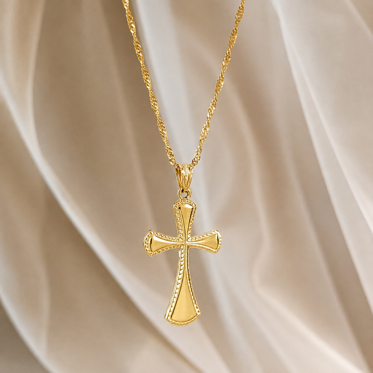 18PCR00017001*12-18K-HERITAGE-CROSS-PENDANT-04.png