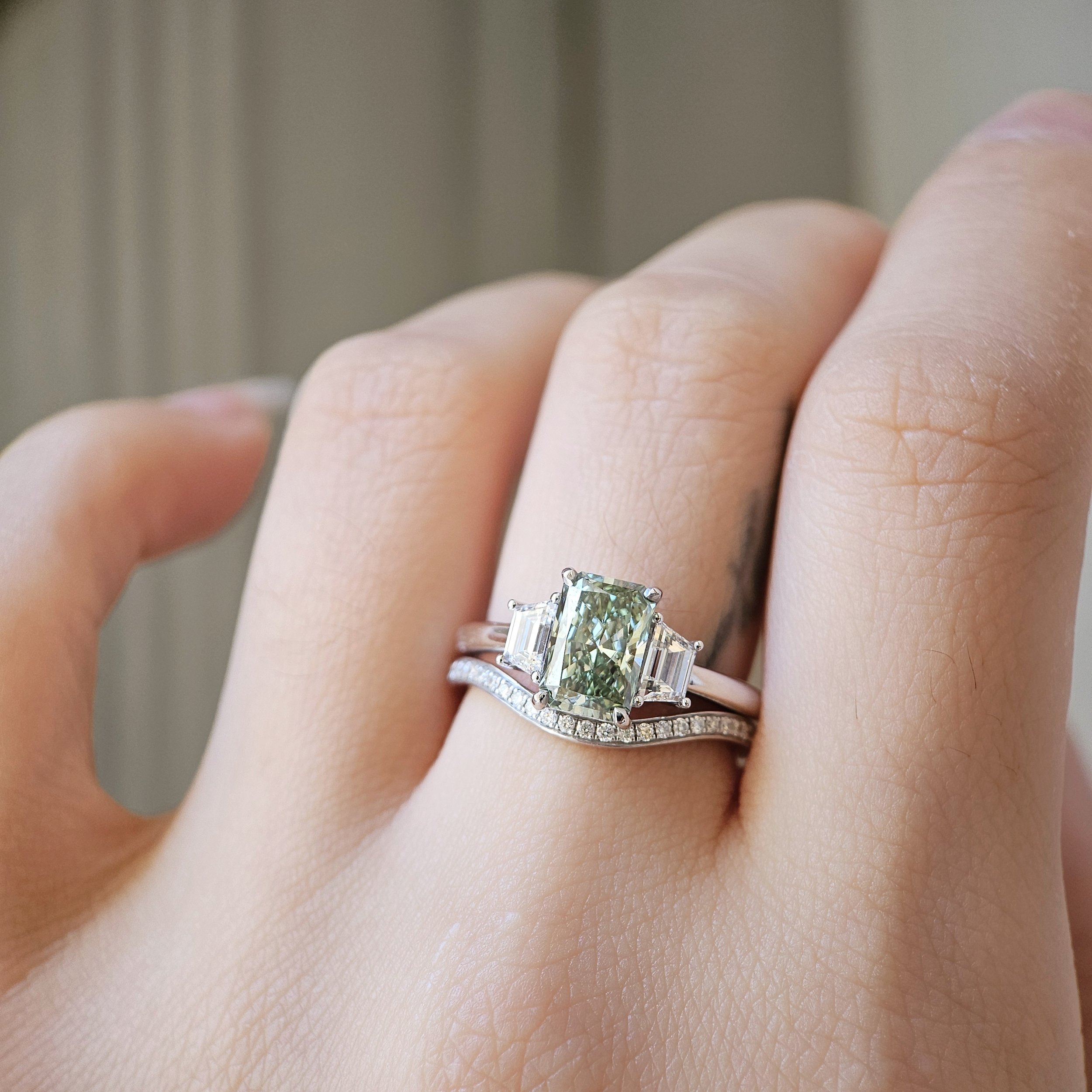 LG711517445-THE-SHADOW-LEAF-RING-01.jpeg