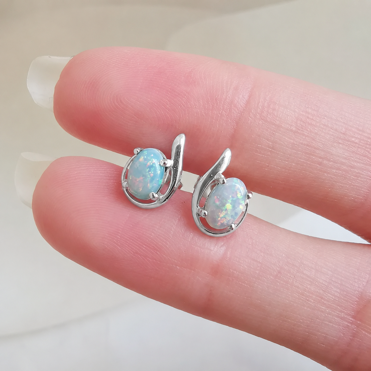 18K Oval Teardrop White Opal Studs