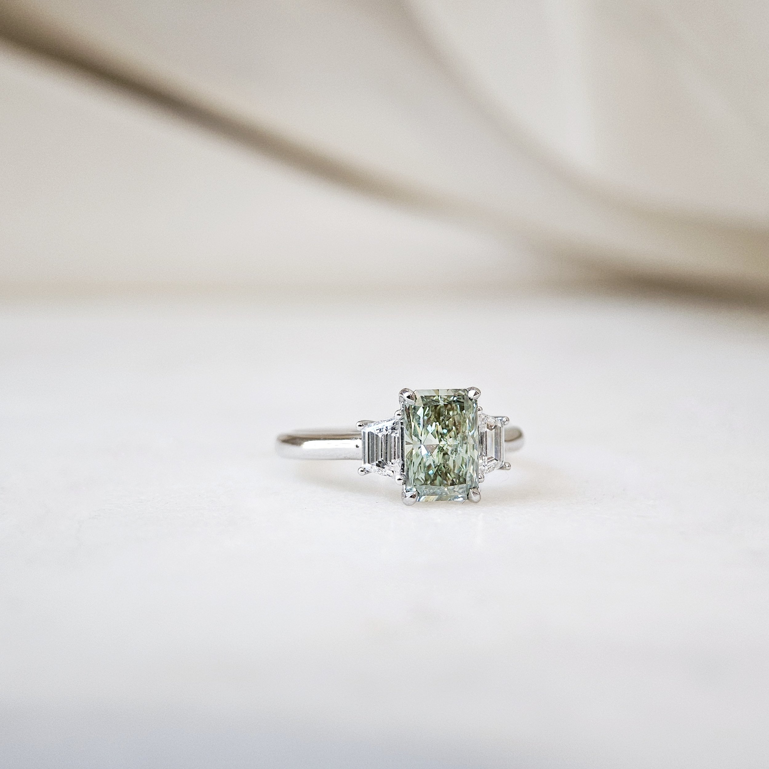 LG711517445-THE-SHADOW-LEAF-RING-06.jpeg
