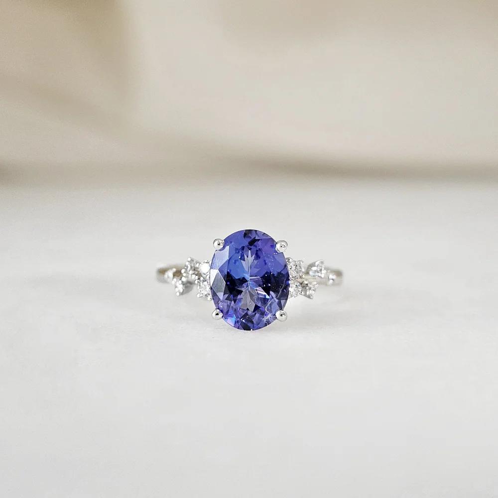 The Gardenia Tanzanite Ring — Lovélle Jewellery