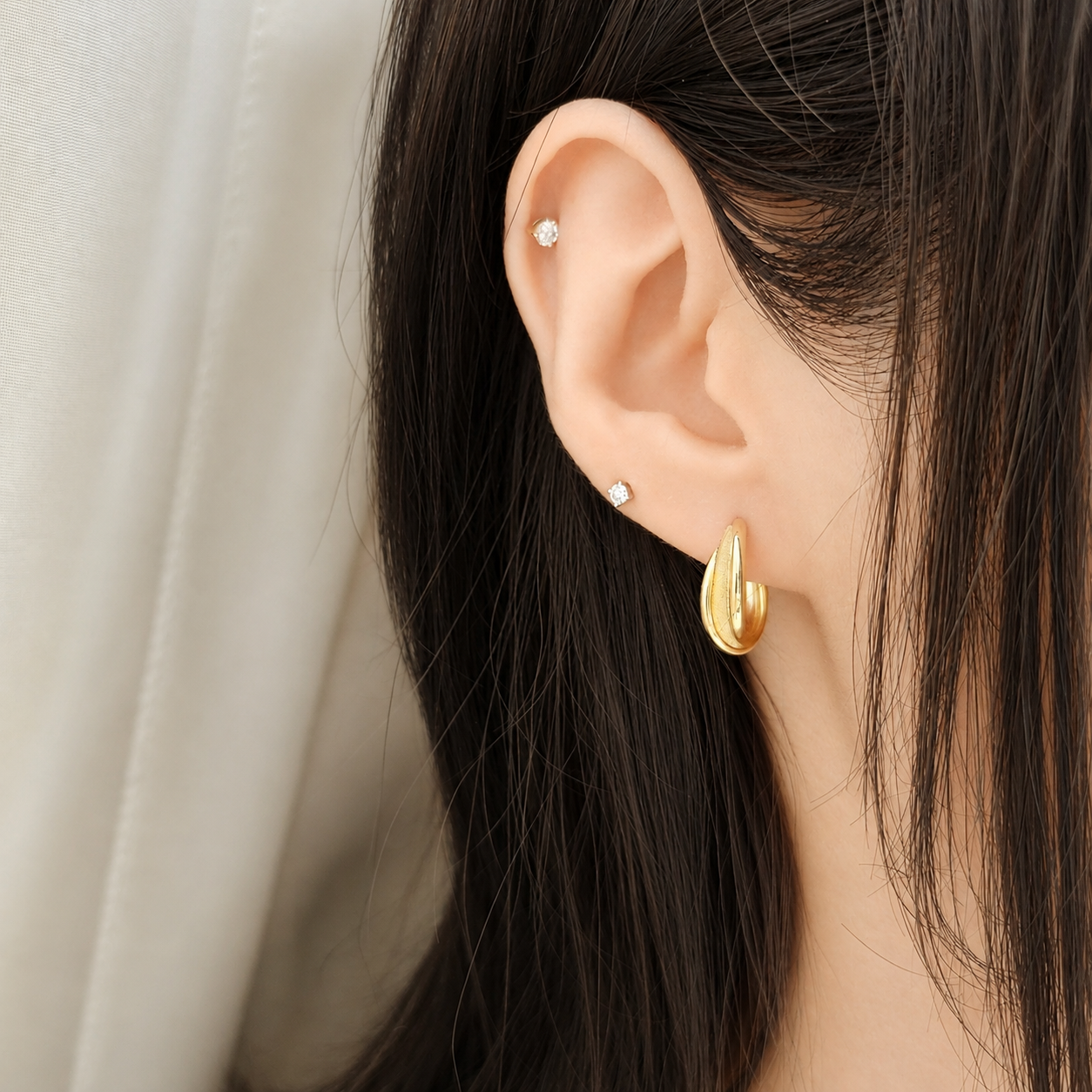 JP-CH210-18K-AURELIA-EARRINGS-06.png