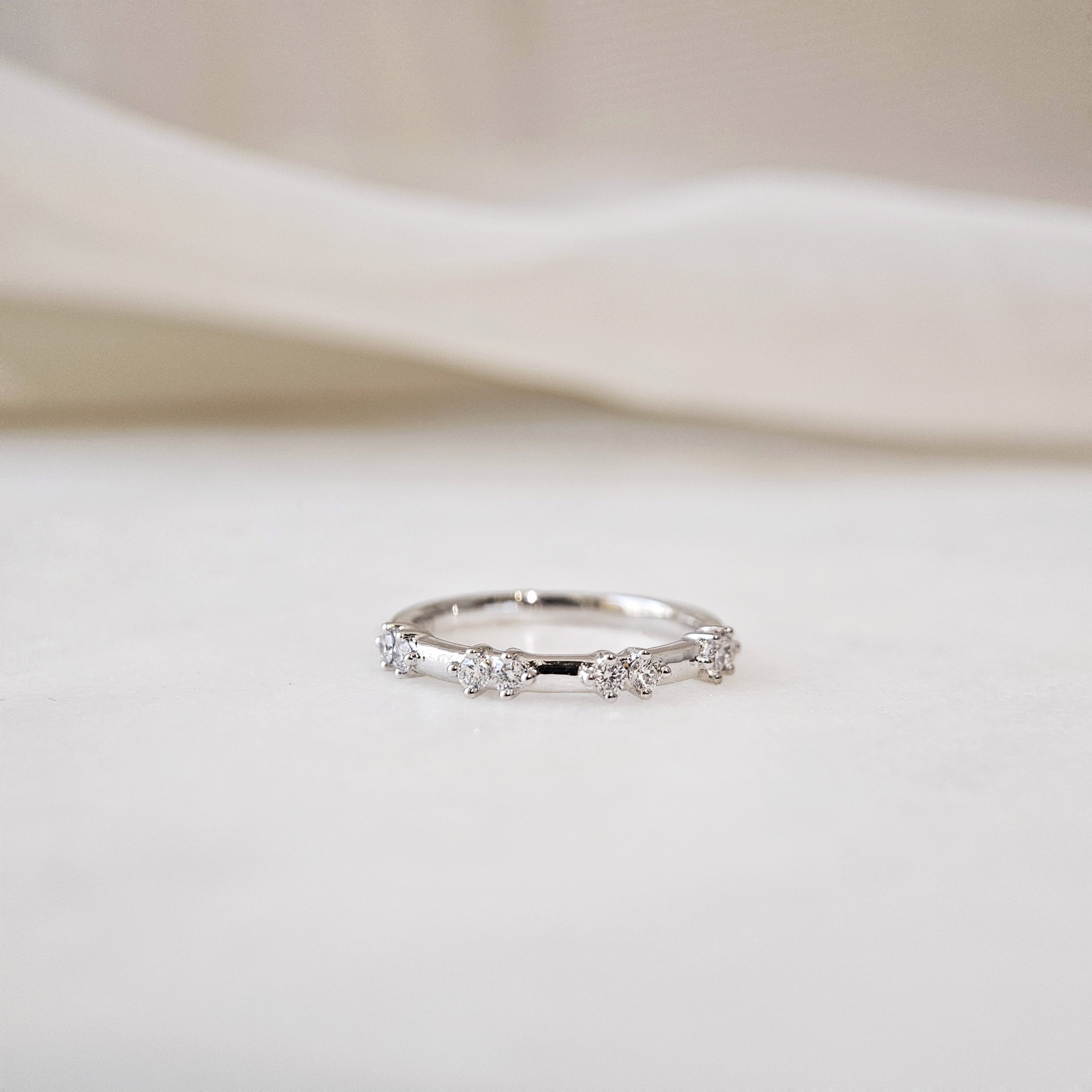 Estelle Diatance Round Diamond Band - Thick Version