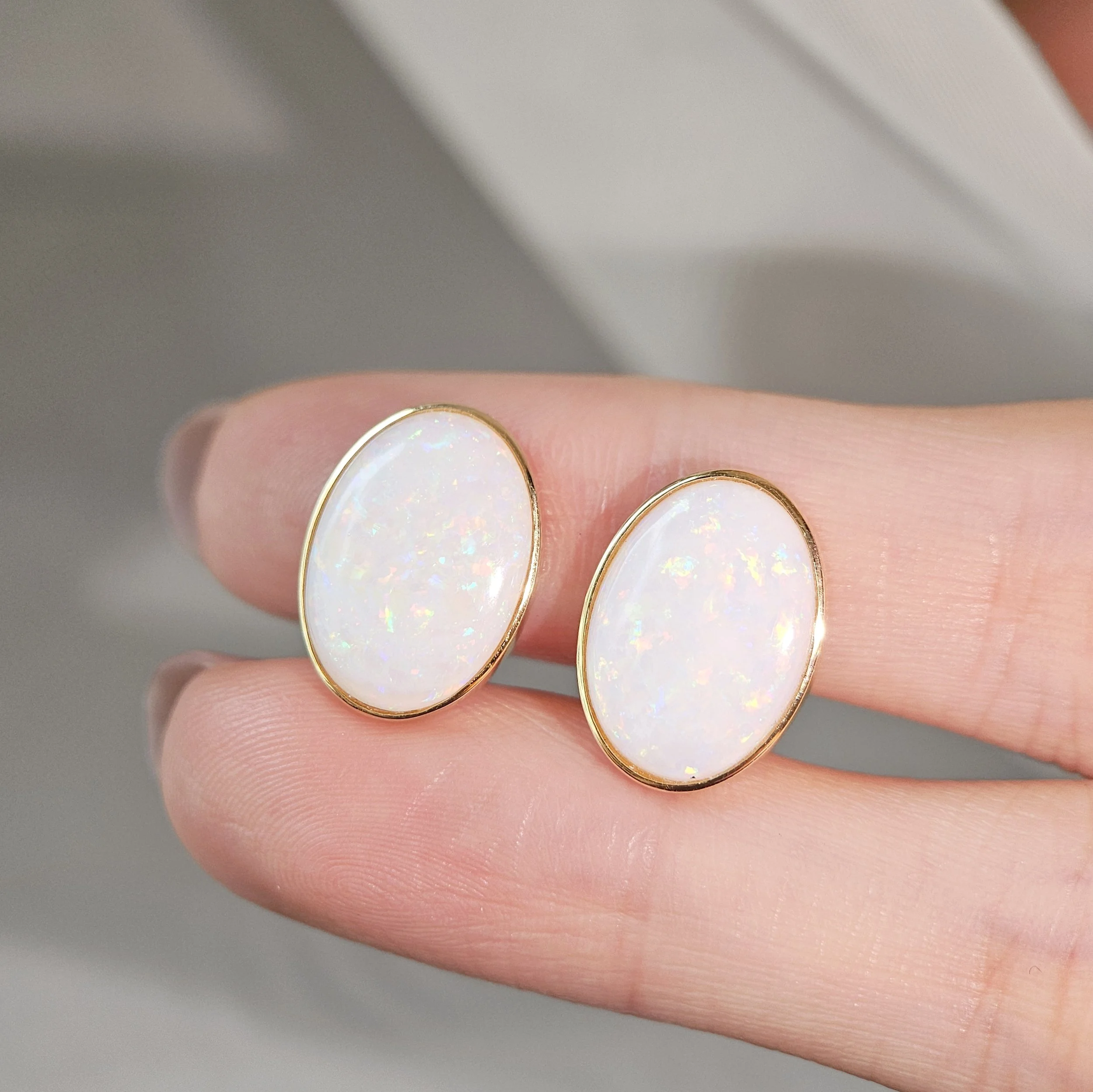 Shellé Opal Stud Earrings