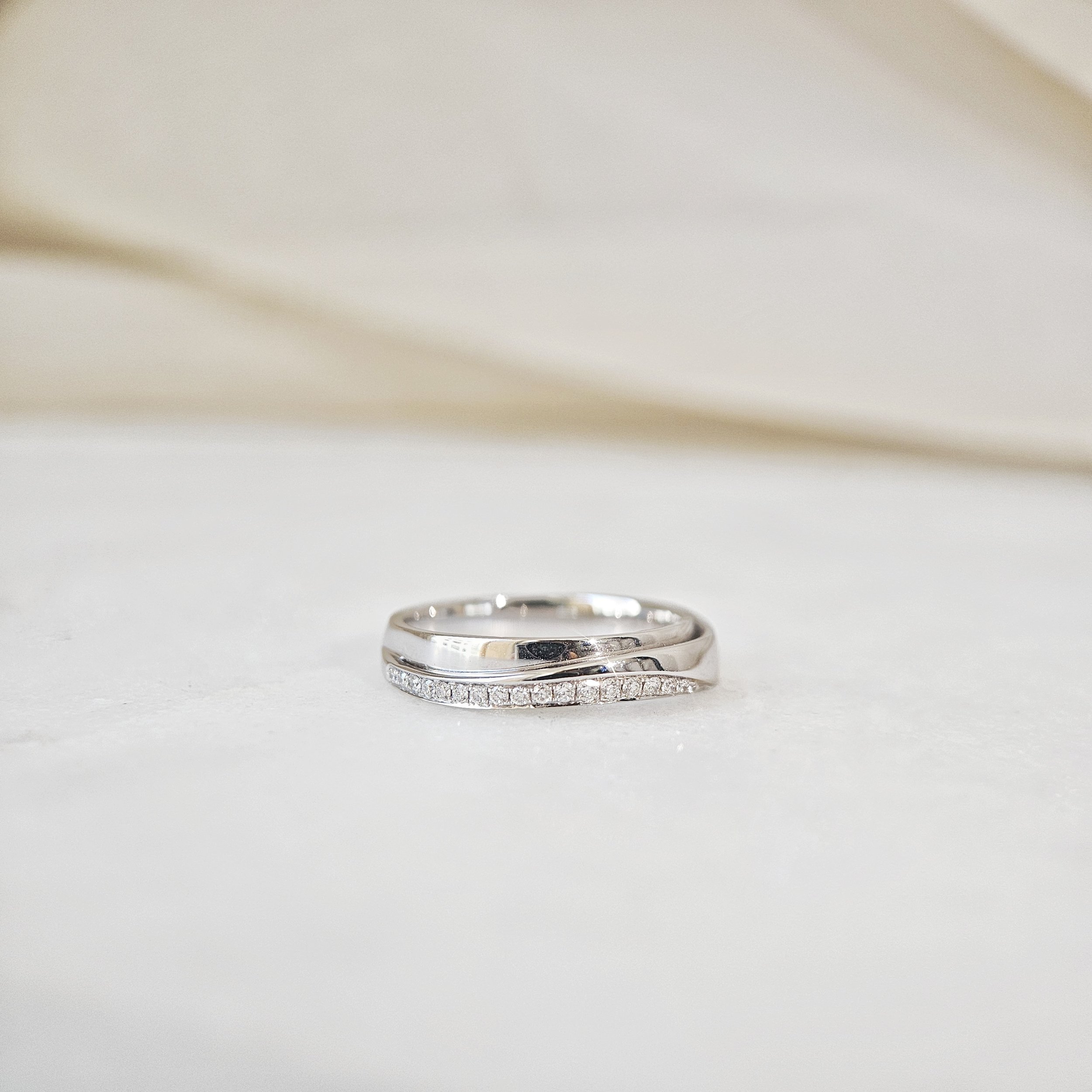 Tide Diamond Band