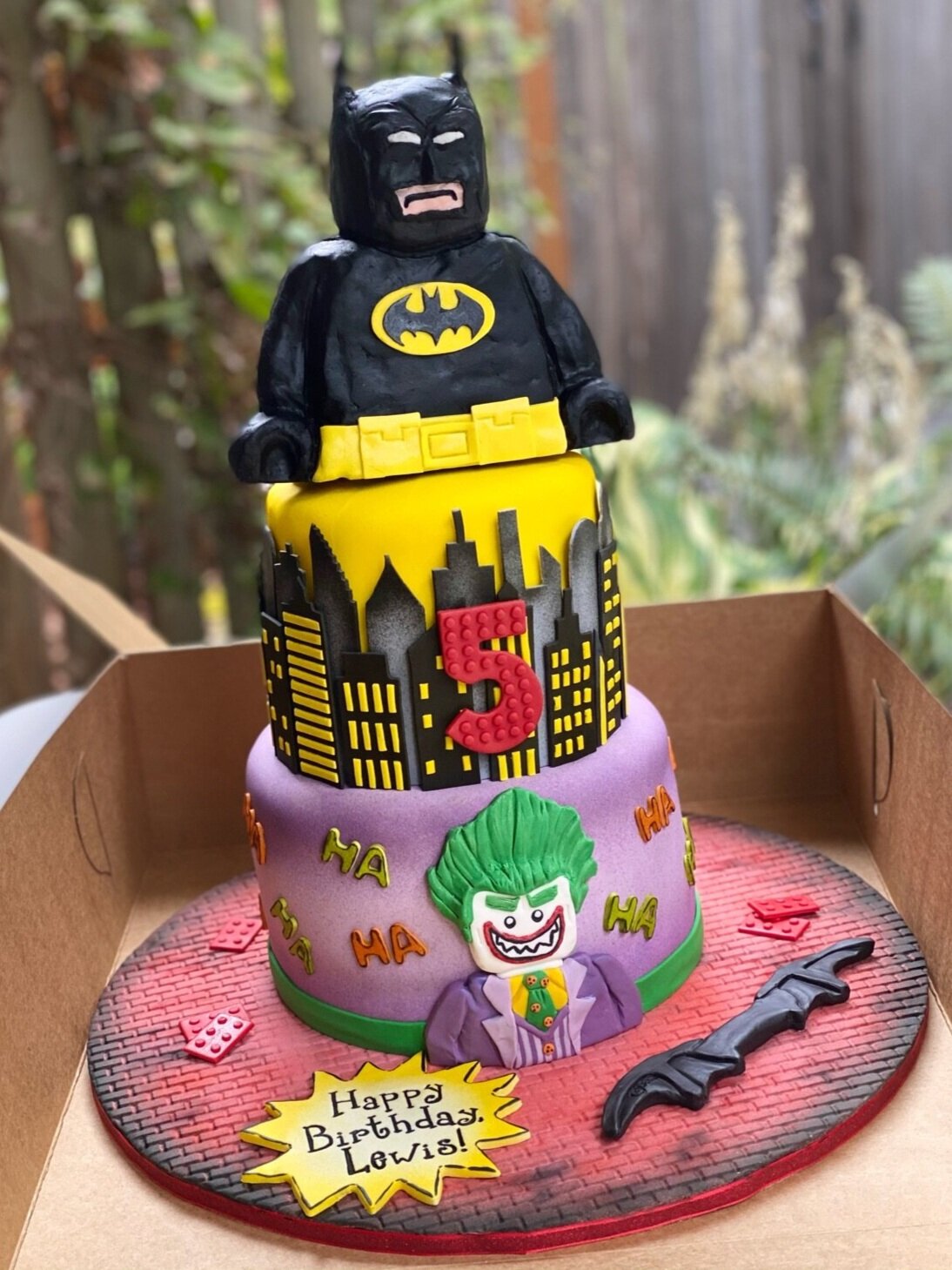 lego batman — Piper Cakes