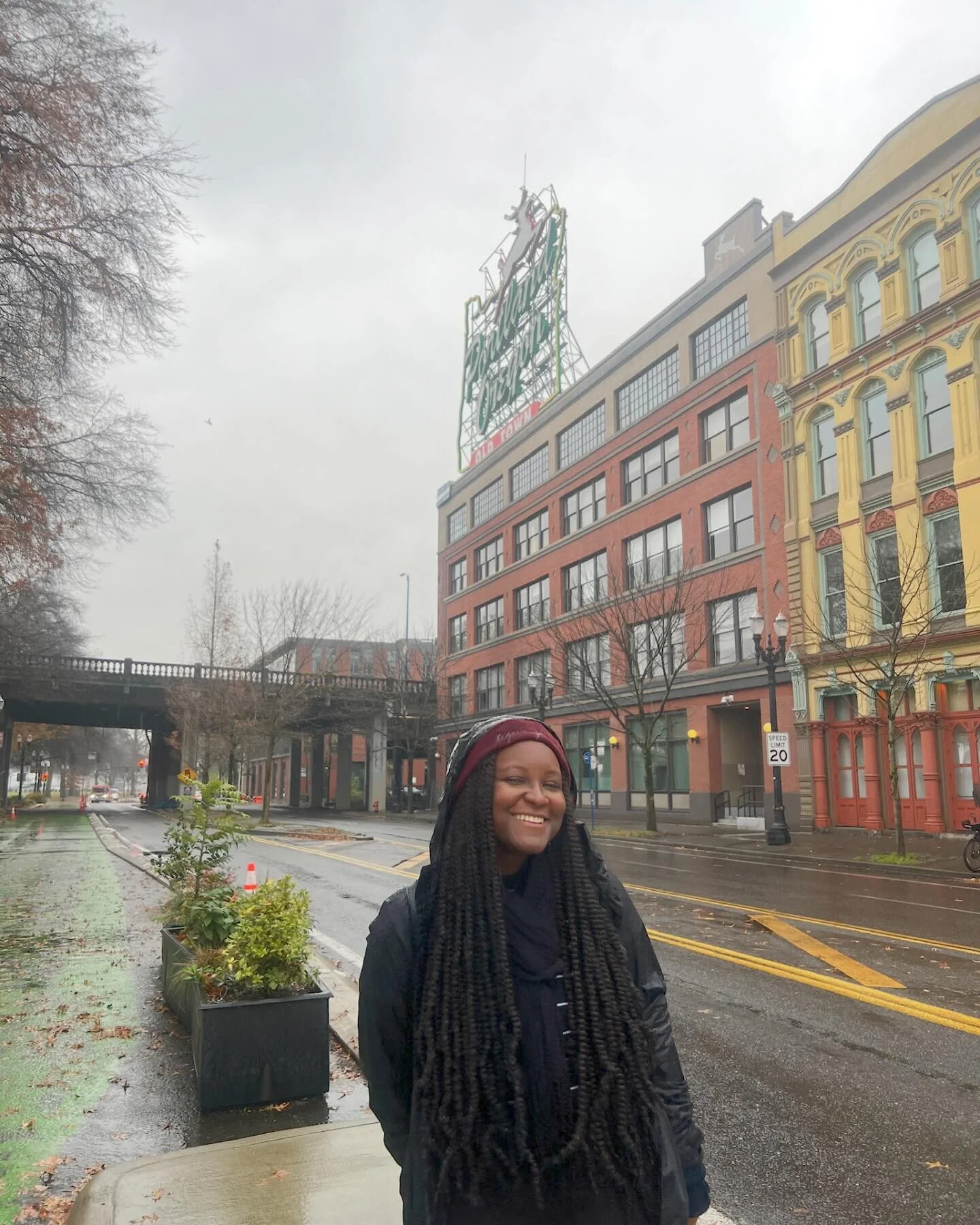 the last couple weeks!! 

1. ☻
2. listen to the mug
3. unexpected snow only made it more magical 
4. @letshopscotch 
5. still thinking about how @wren.theband's set healed me 
6. ☁️ peaceful up here
7. (rumi)
8. 🌞
9. cover me in moss too