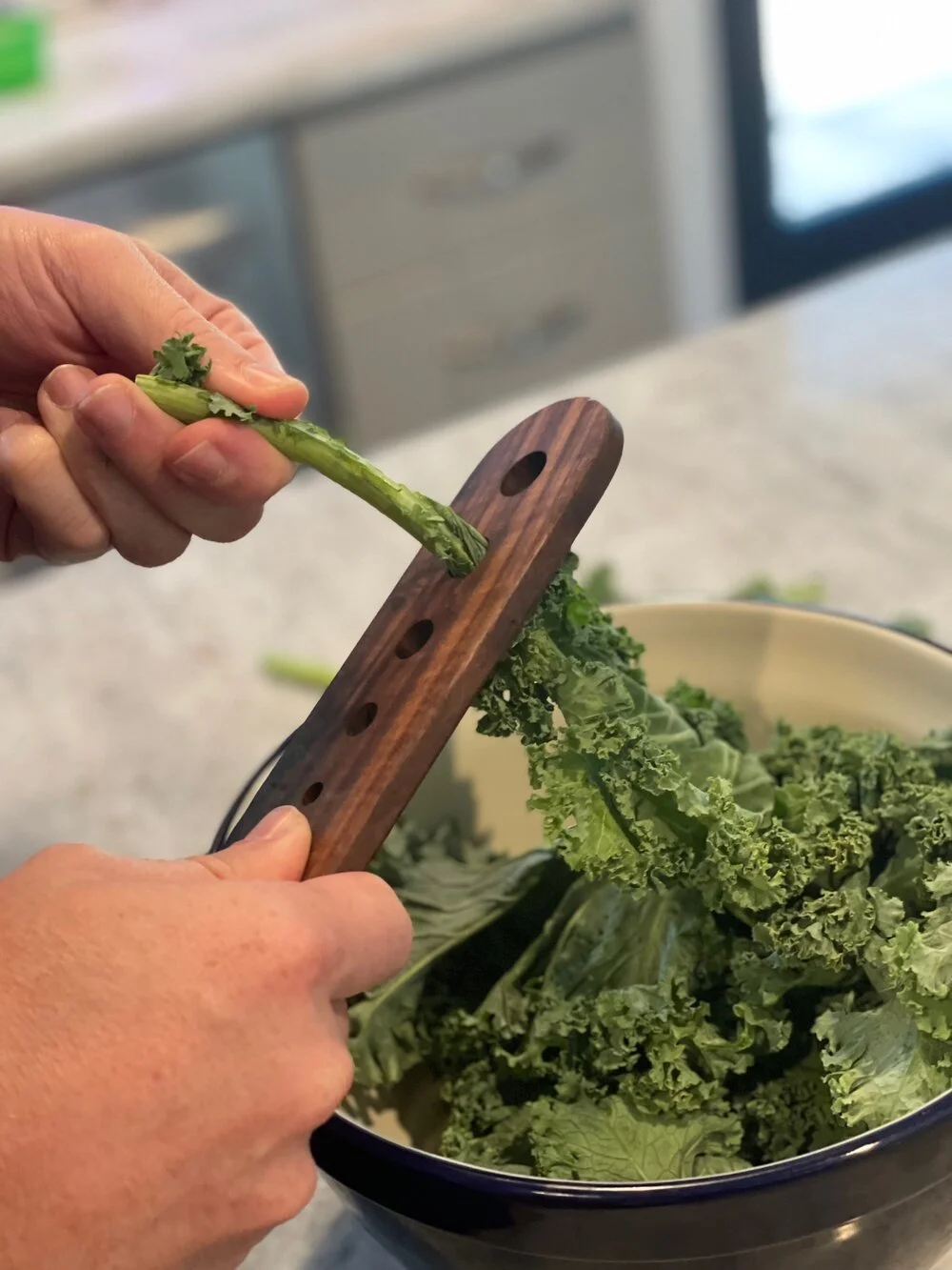 Hardwood Herb Leaf Stripper