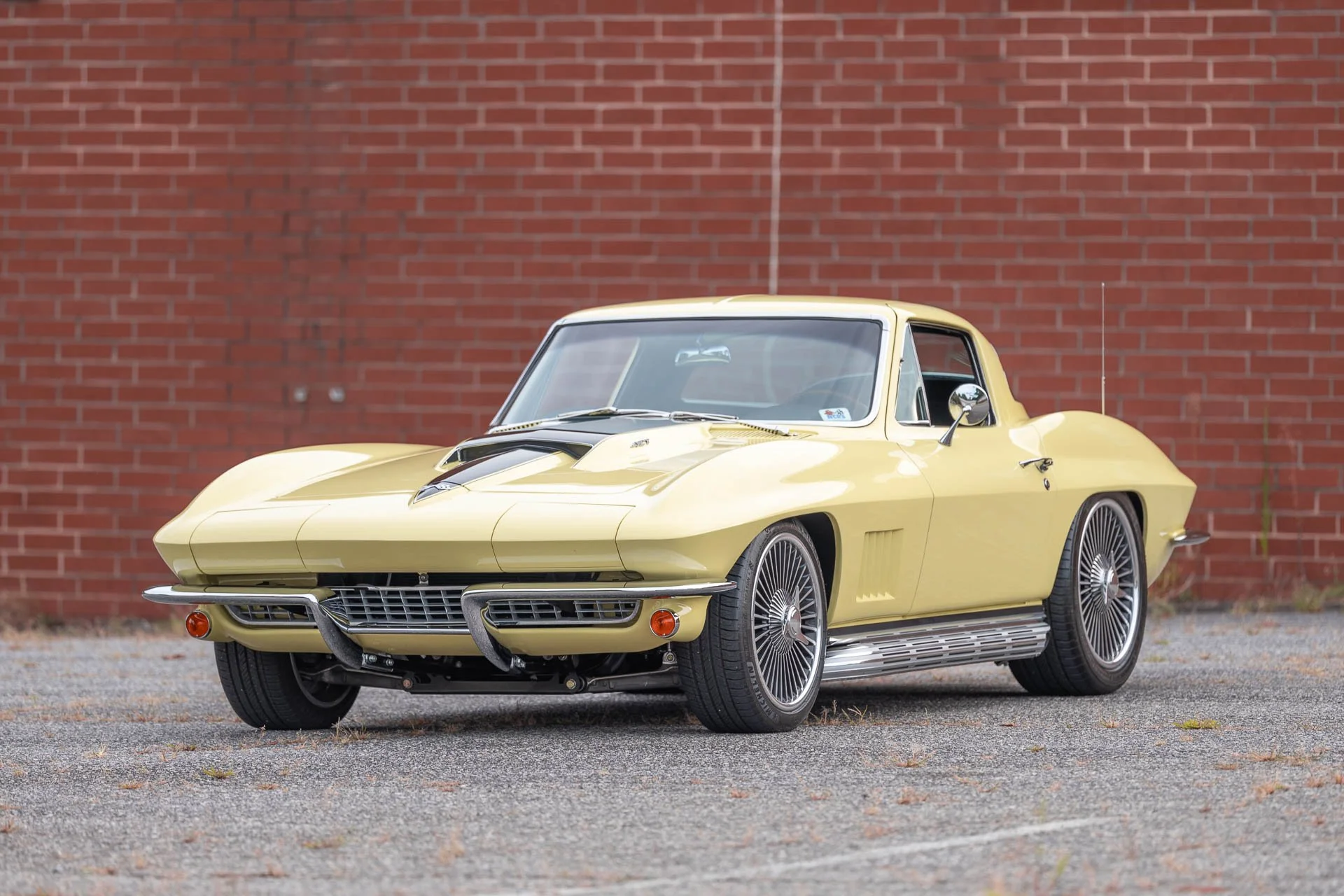 1967-Chevrolet-Corvette-08.jpg