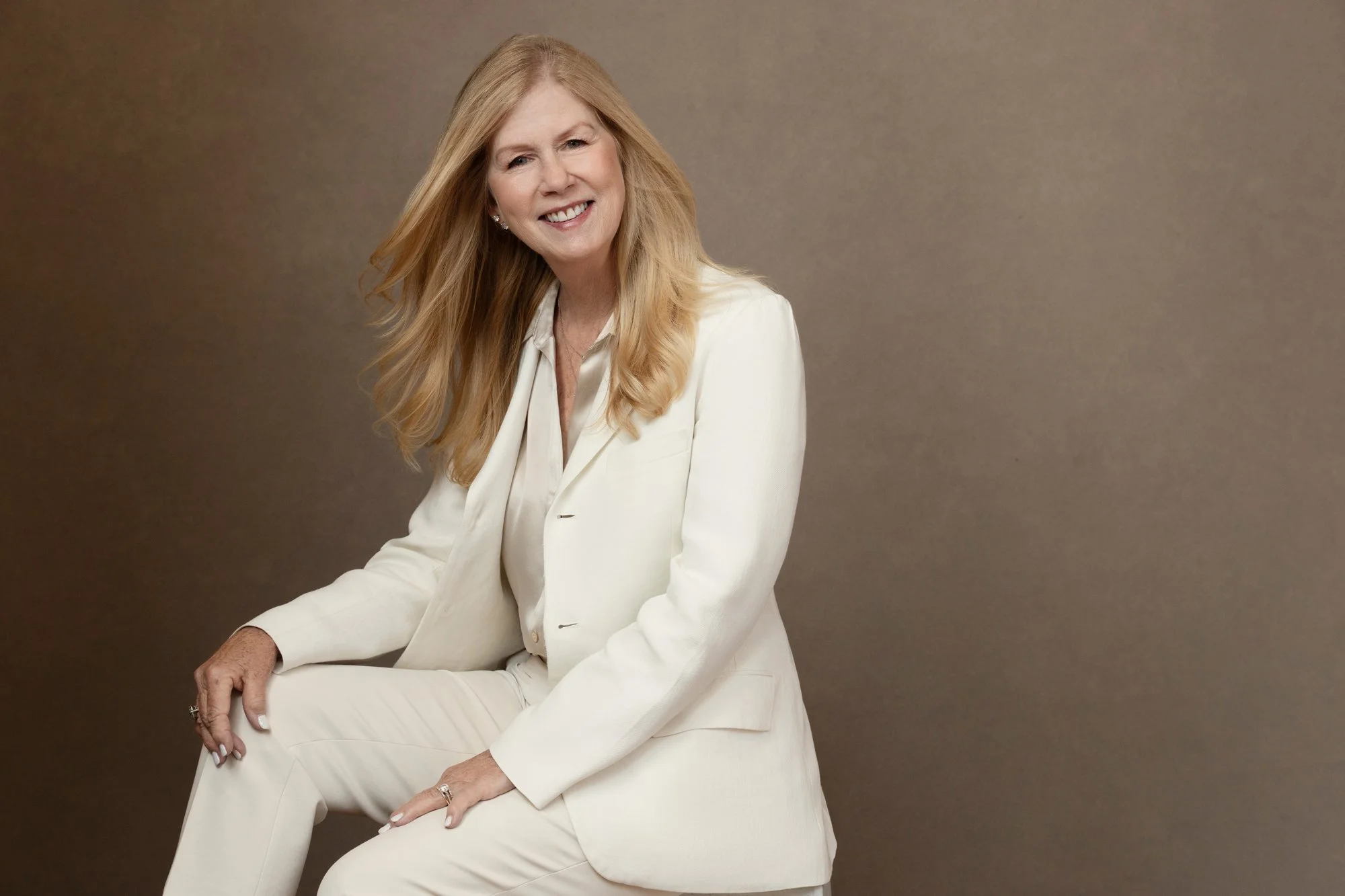 How to Brand Yourself Professionally with Photos That Open Doors