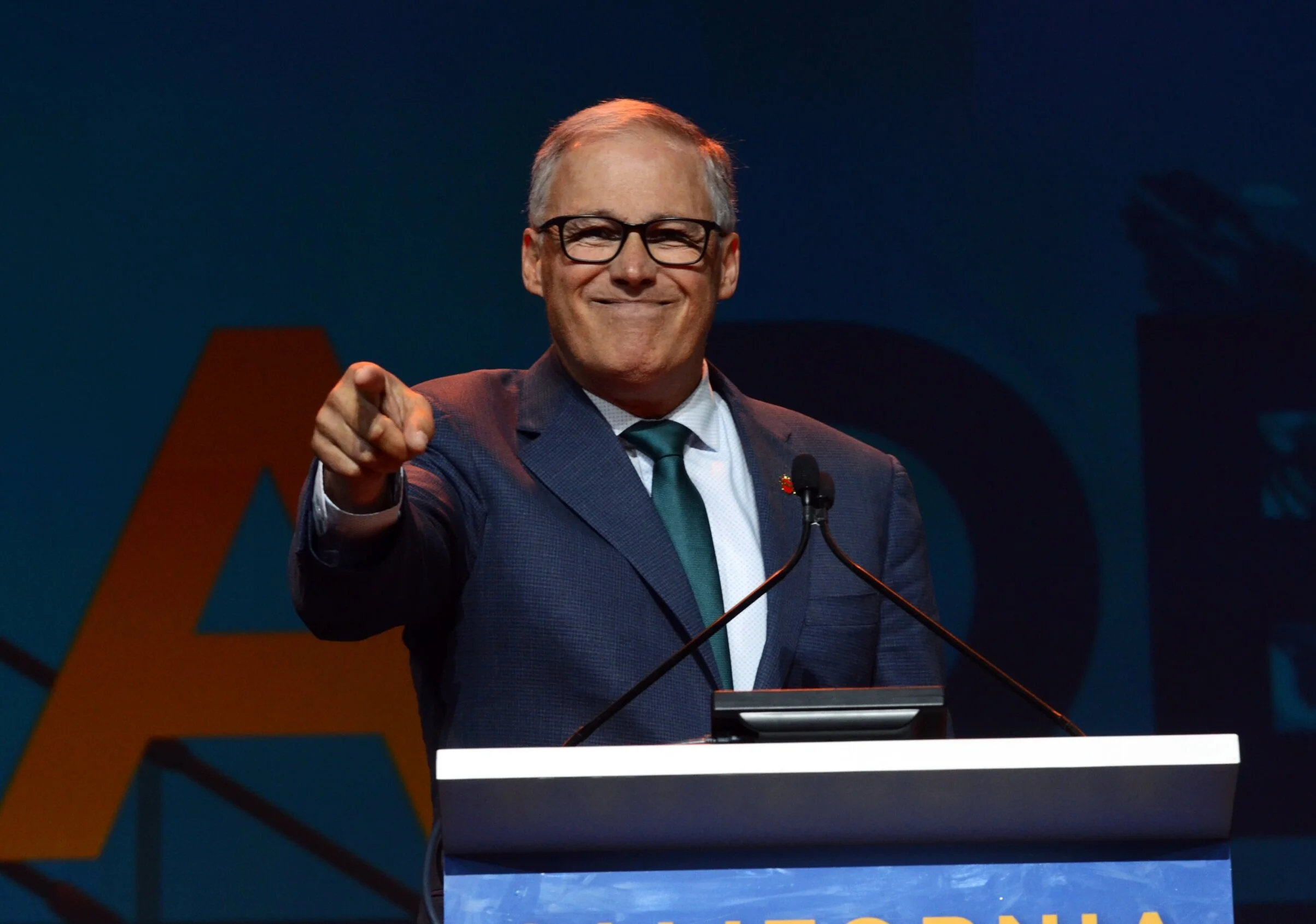 Governor. Jay Inslee (D-Wash.) focuses his speech at the California Democratic State Convention around issues of environmental protection, which has been the focal point of his campaign for the presidency. Inslee suspended his race for the presidenc…