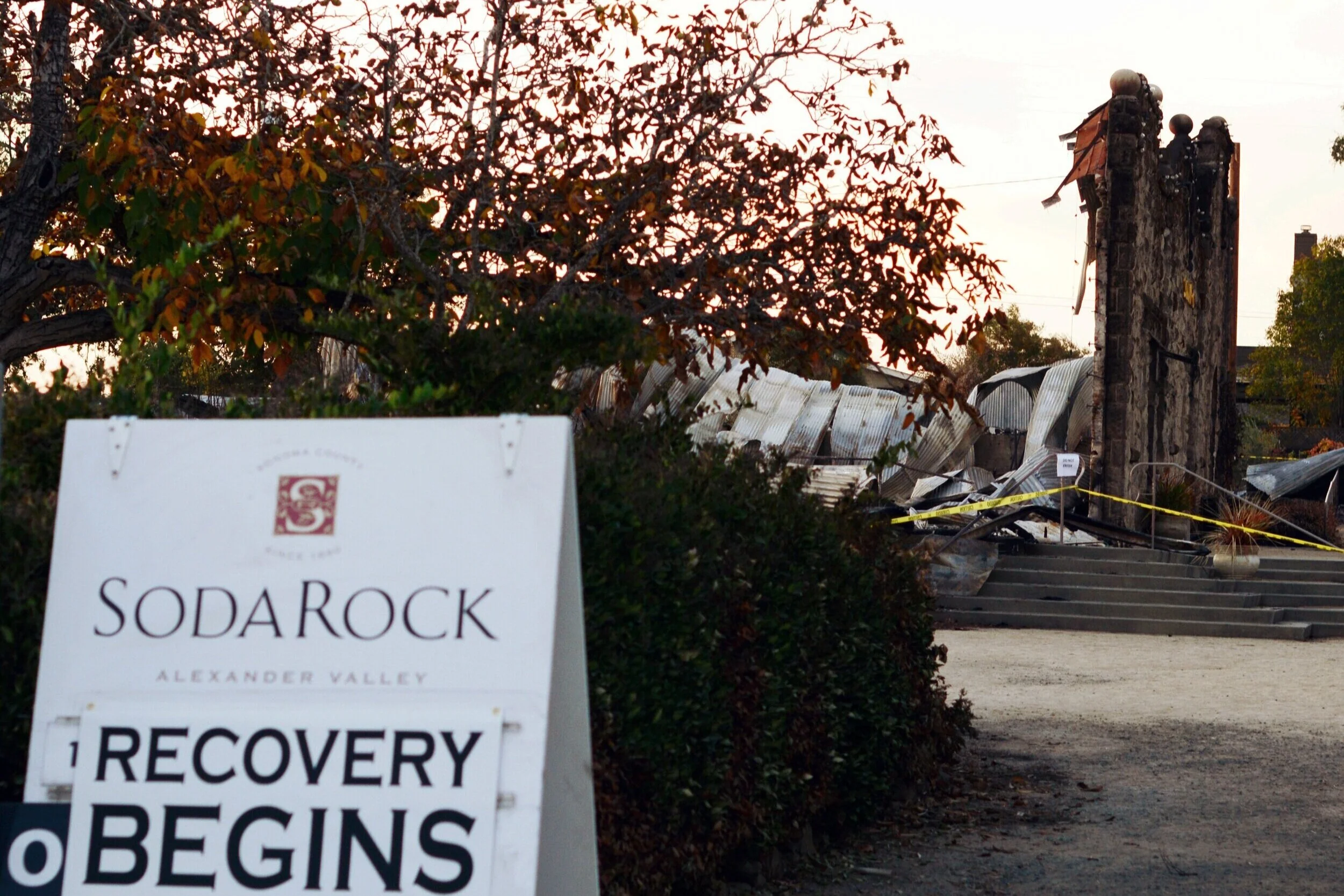 Sonoma County residents flock to Soda Rock Winery’s weekend tastings as the historic institution begins to rebuild. The majority of Lake county received evacuation orders from Cal Fire. Photo by Eric Fang
