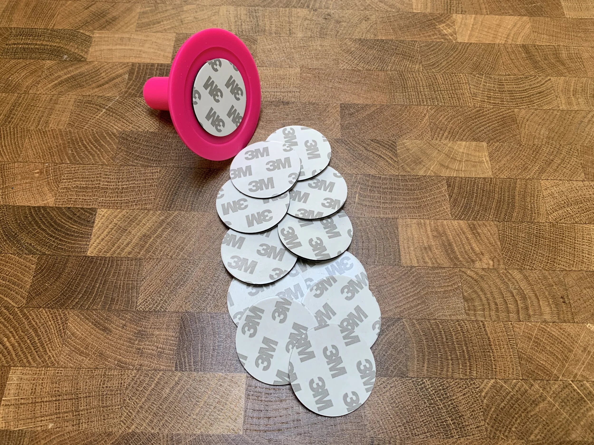 Creature Feet Sticky Pads X12