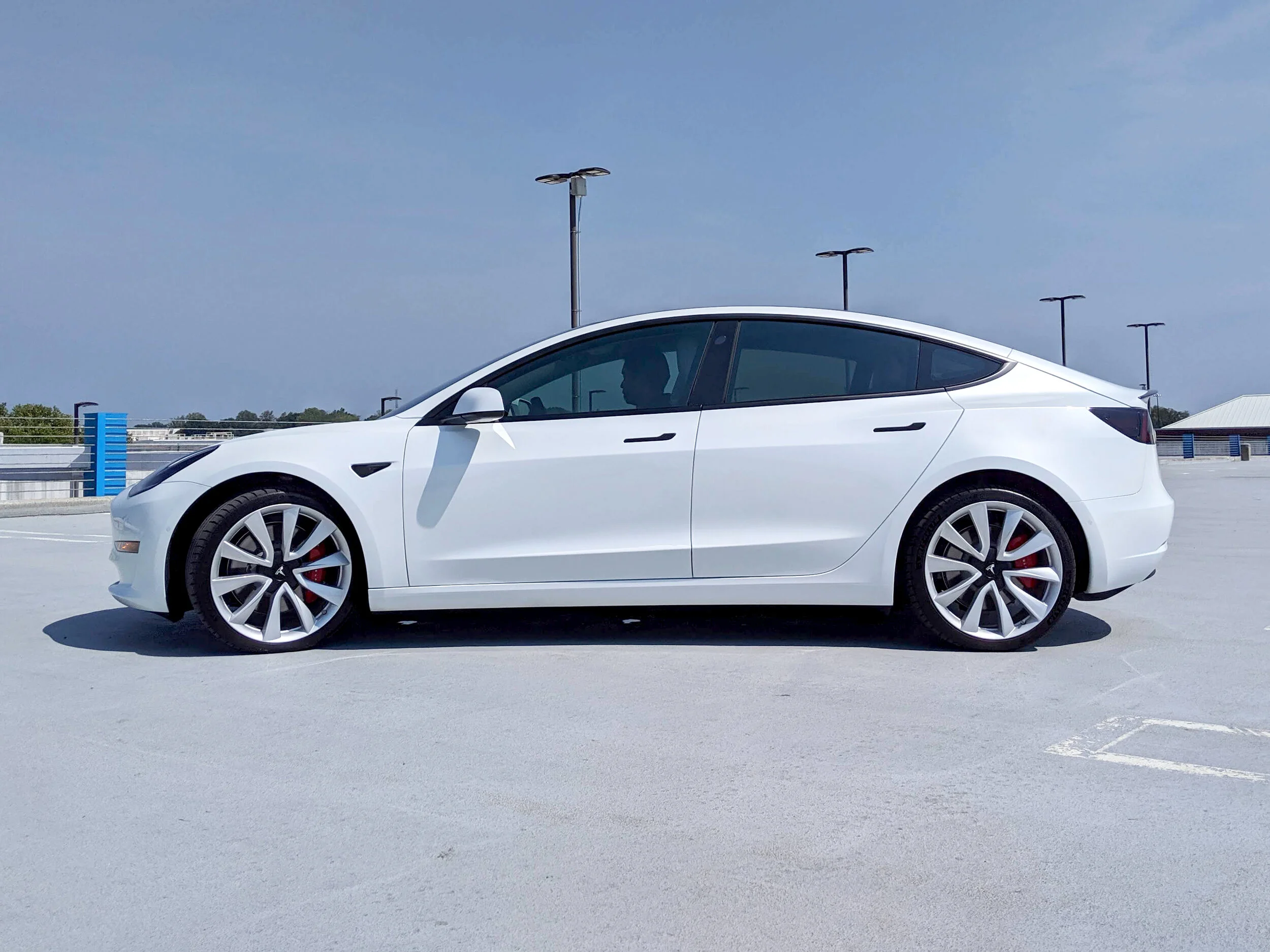 Tesla Model 3 Performance