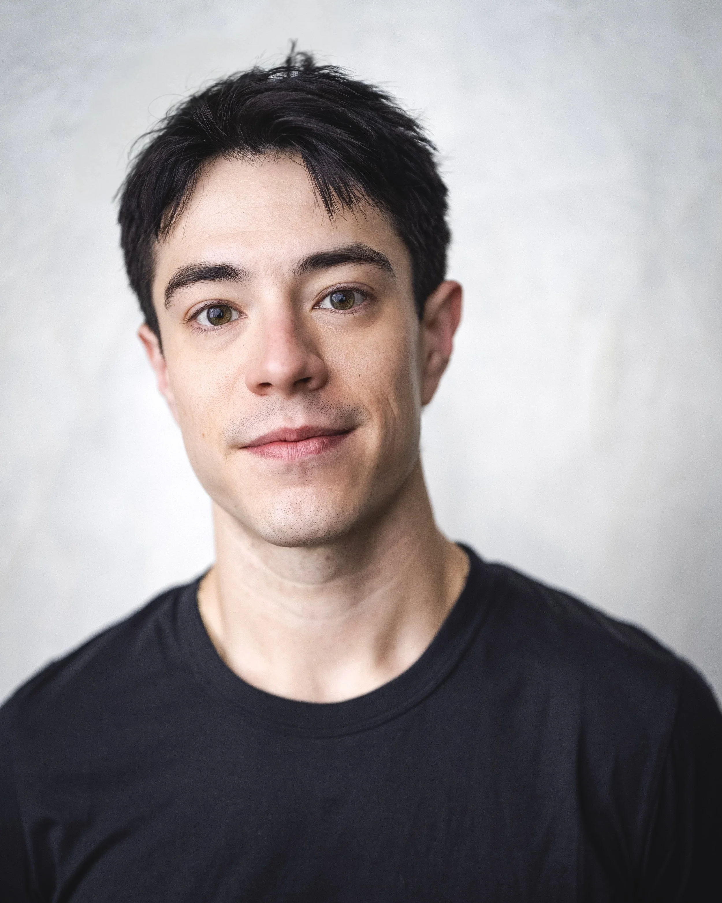 Rob B Kellogg Headshot 2.jpg