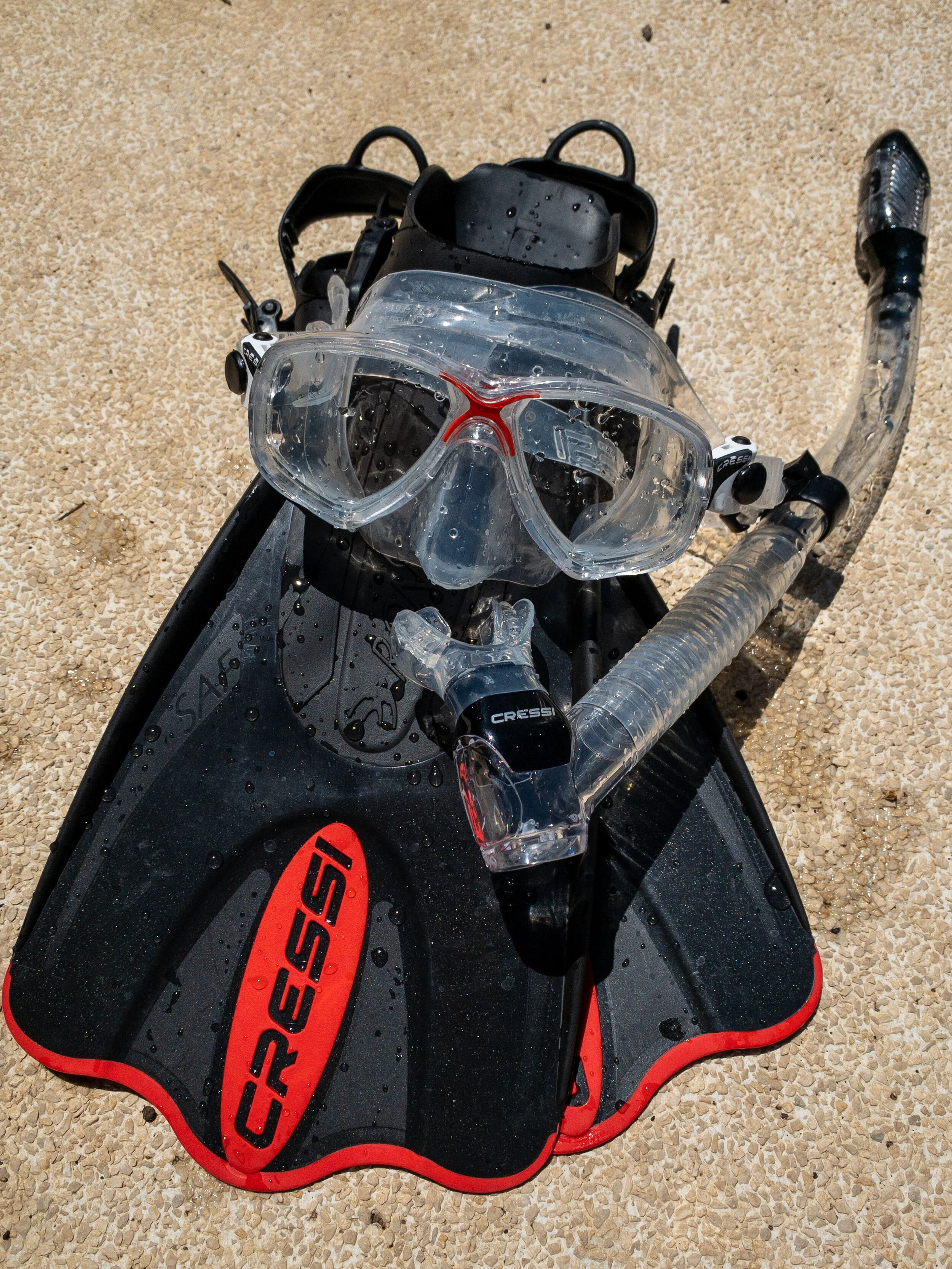 cressi.snorkel1.JPG