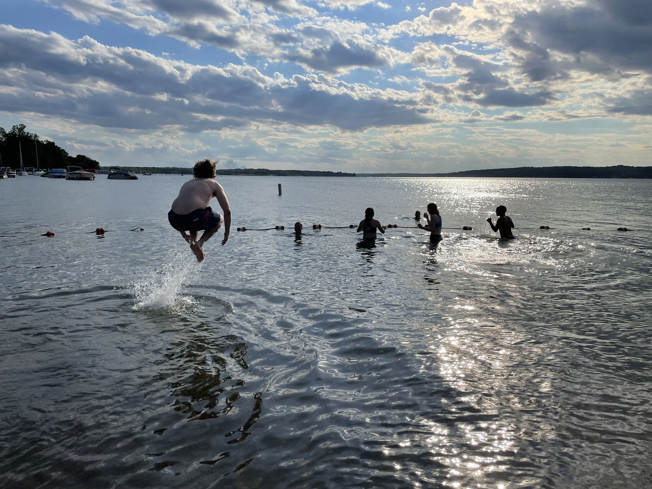 Day 24: Chicago, IL to Lake Geneva, WI-- No cars, no problem