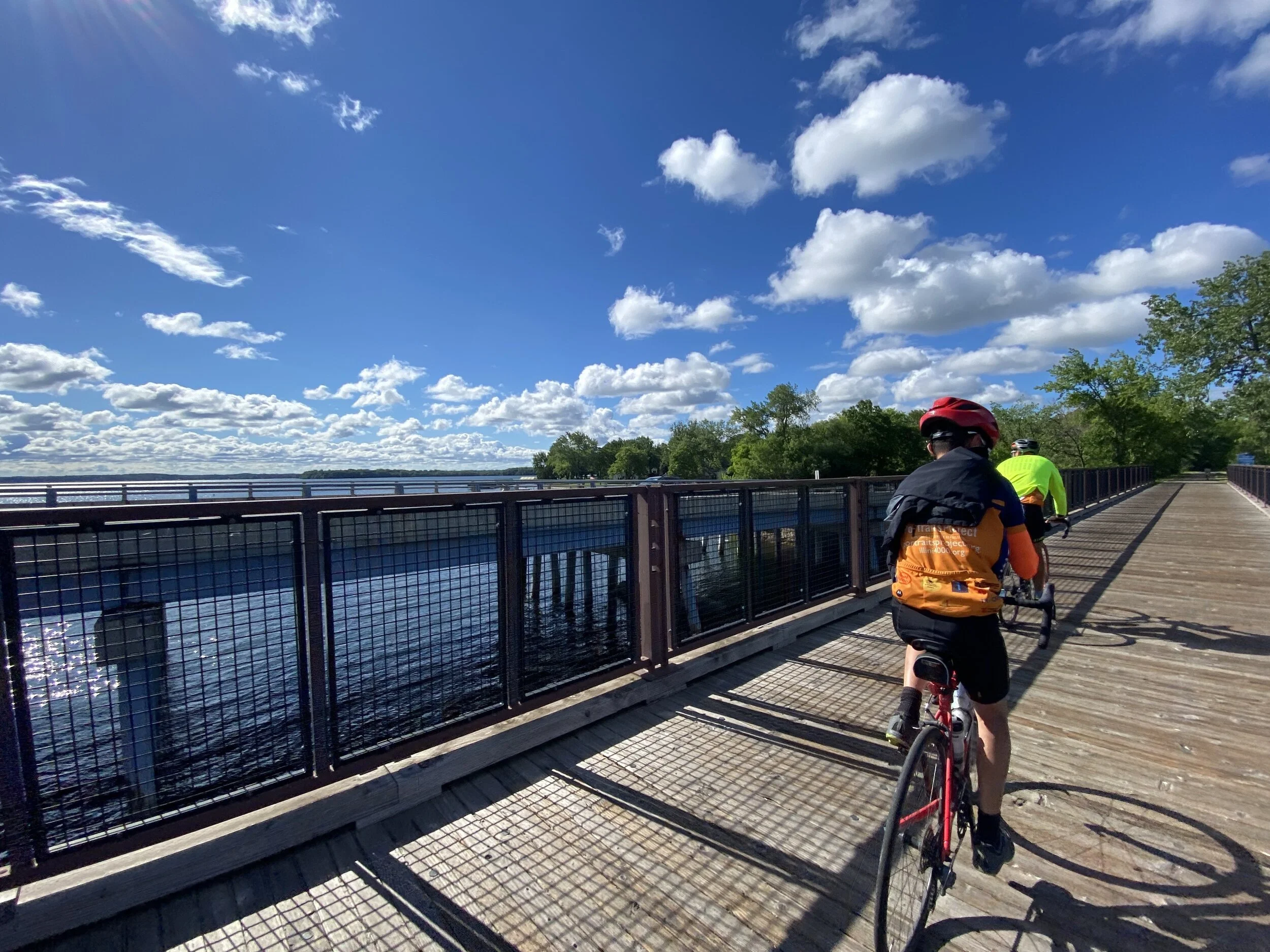 Day 31: Minneapolis, MN to Hutchenson, MN-- The strongest winds yet