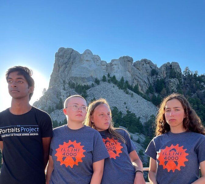 Day 40: We biked from Wall to Hermosa, SD and visited Mt Rushmore after a long day of biking! In total we biked just under 71.5 miles for the day! 
.
.
.
.
#illini4000 #illini40002021 #2021bikeamericateam