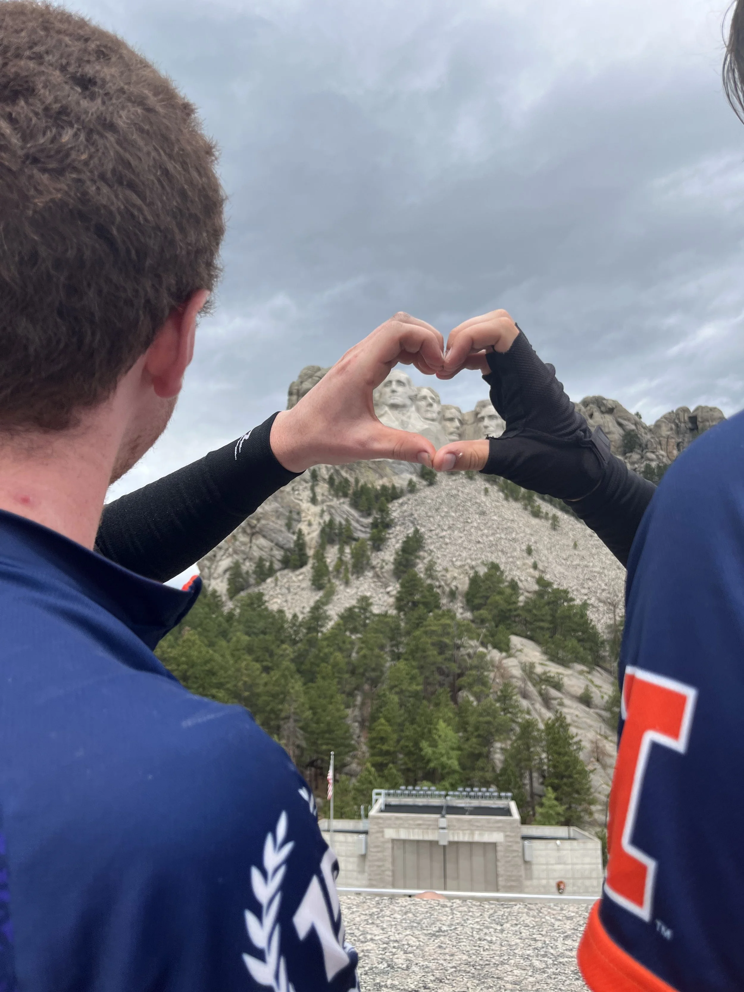 Day 38: Hermosa SD to Newcastle WY - Mount Rushmore day