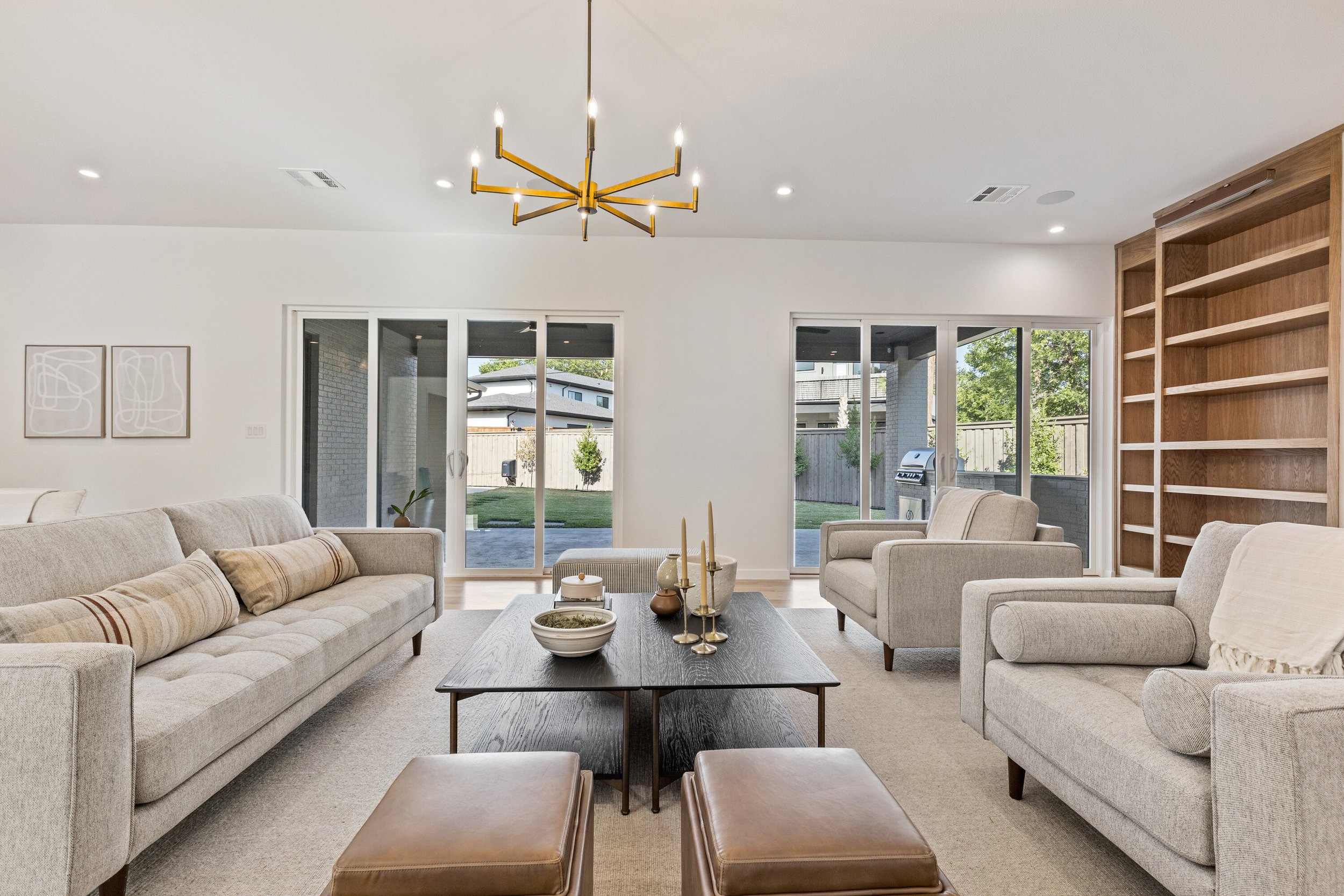 3 Living and Patio.jpg