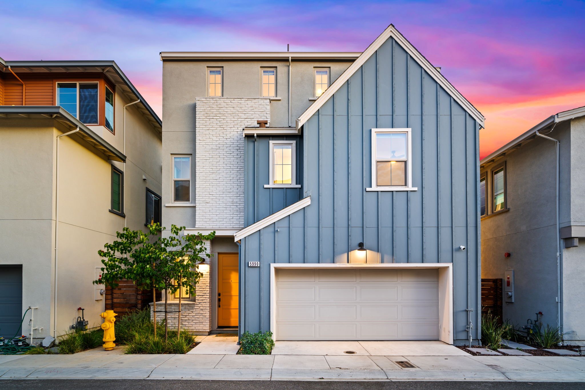 1-web-or-mls-5990 Peridot Pl. Twilight.jpg