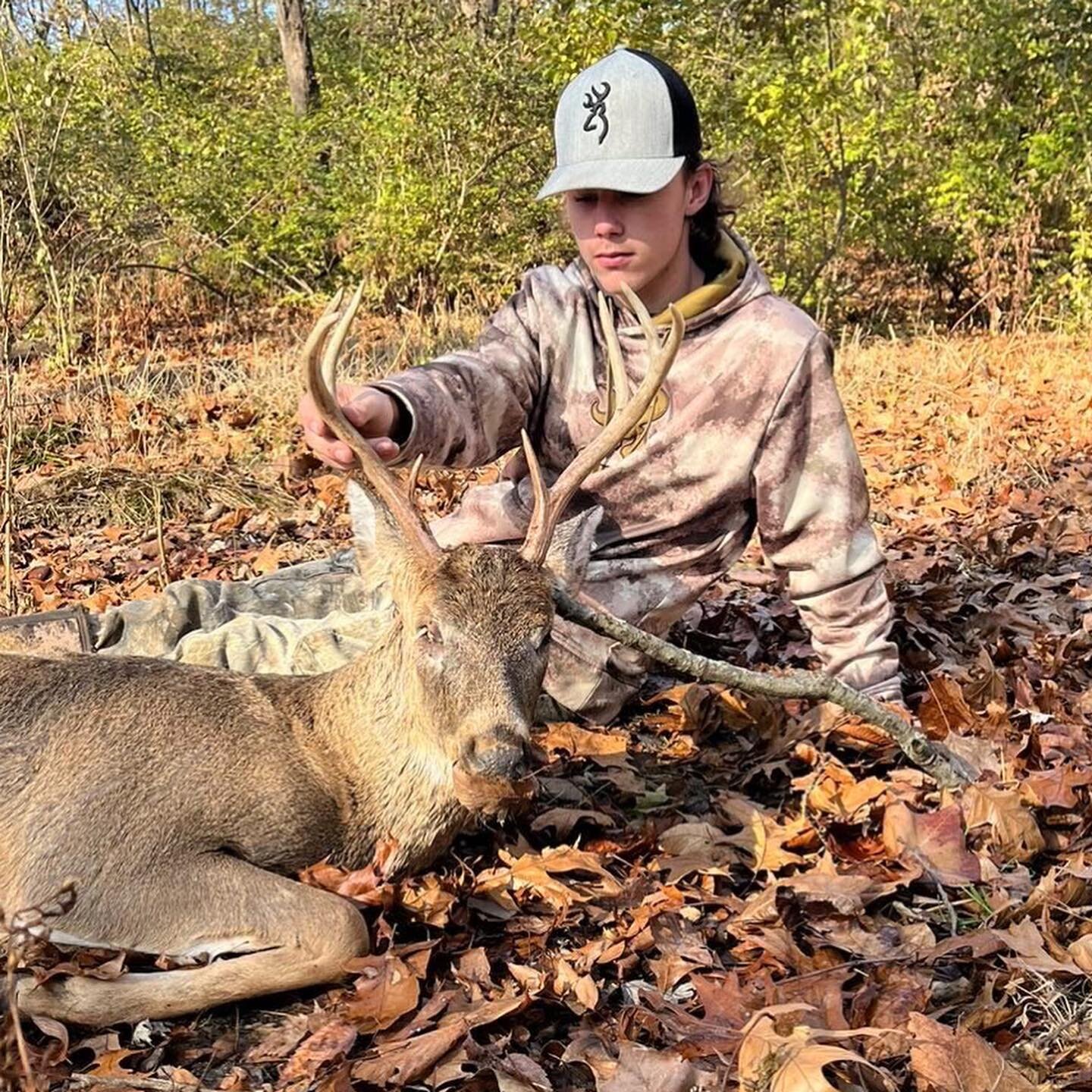 Congratulations to Nathan @nathanklucker17 with this buck taken on November 25th 2022 in the state of Illinois!! 

#bucksinthemuck #huntingphreeks #deerseason2022 #deerhunting #deerhunter #deerhuntingseason #whitetaildeerhunting