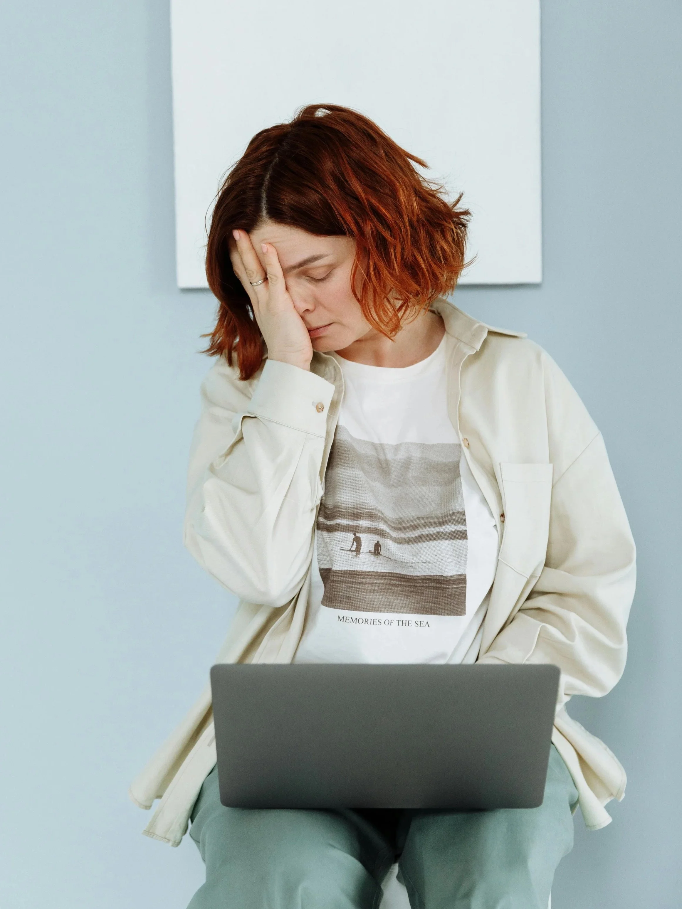 Perfectionism therapy at Amanda Neves Therapy in Toronto and across Ontario, using AEDP, somatic, and IFS approaches.