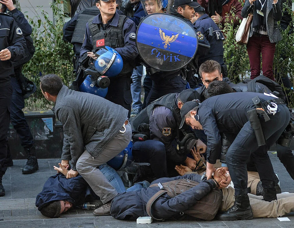 The Raids Against the Opposition in Turkey Show Erdoğan’s Weakness