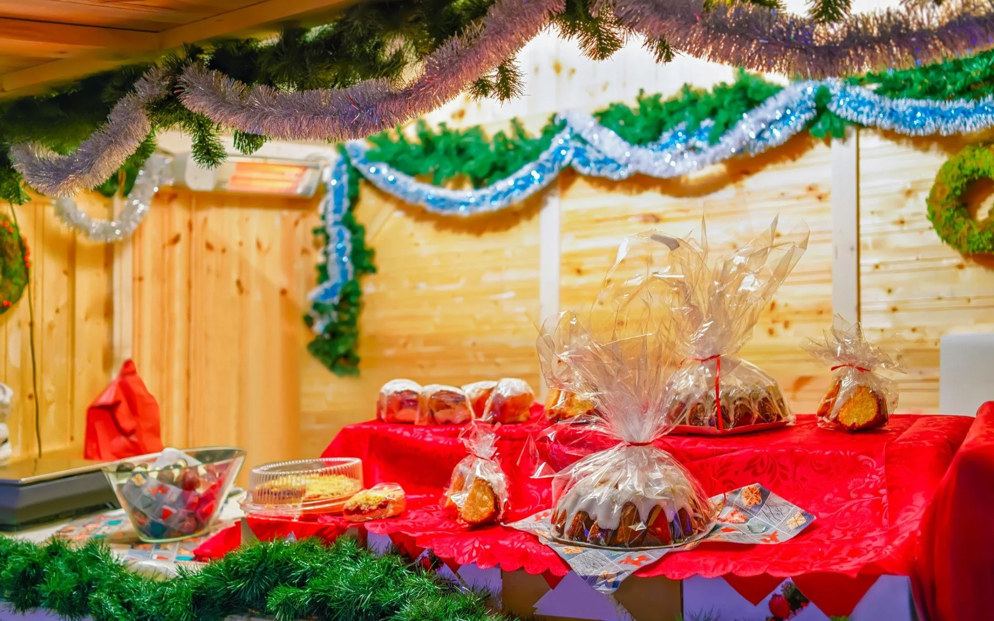 Women's Junior League Holiday Market