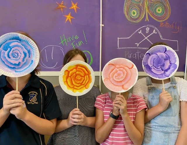 Flowergirls.jpg