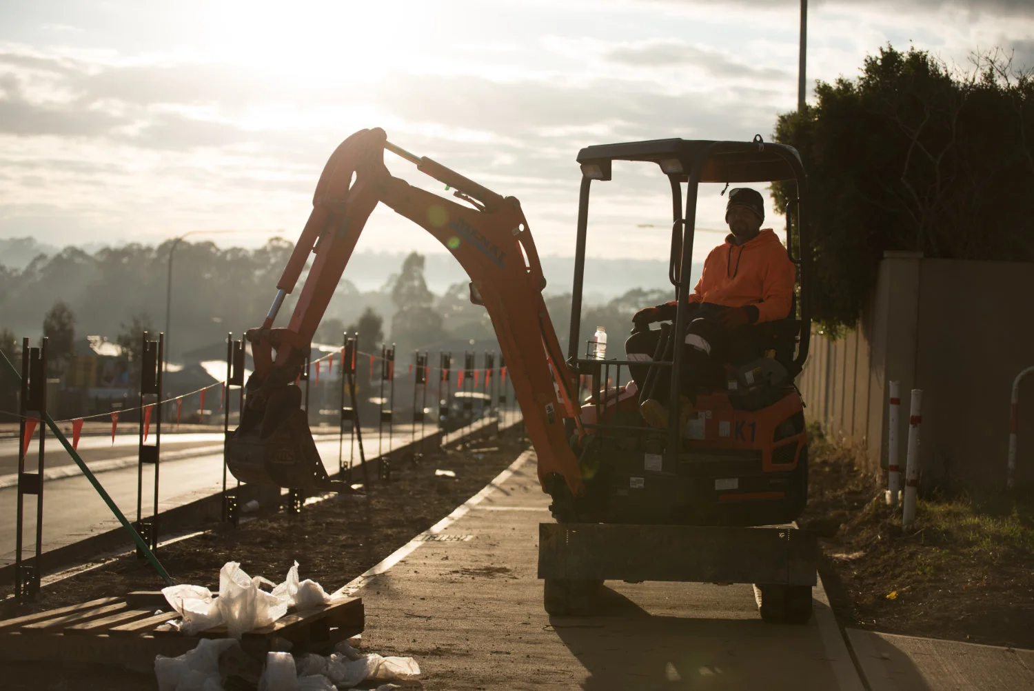 menai_civil_careers_digger