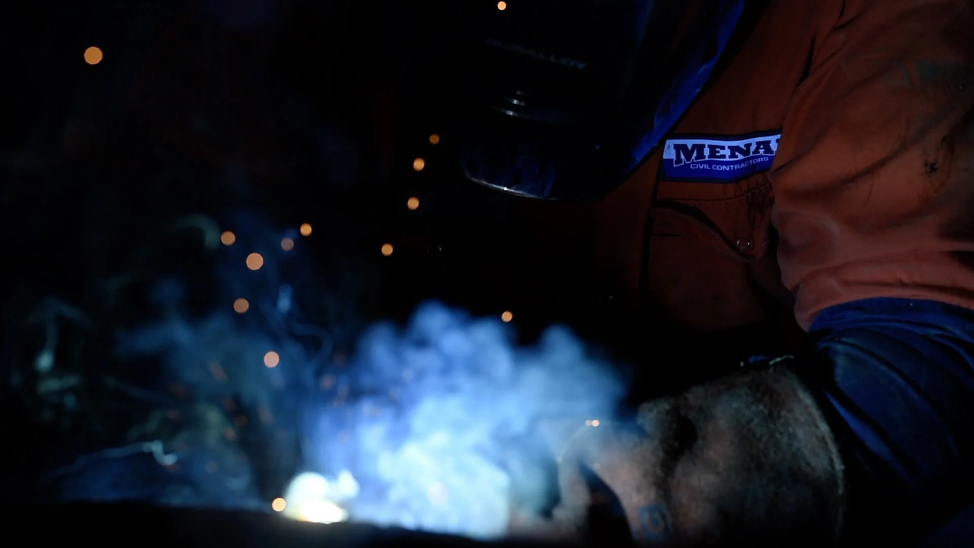 Menai_Welder.jpg