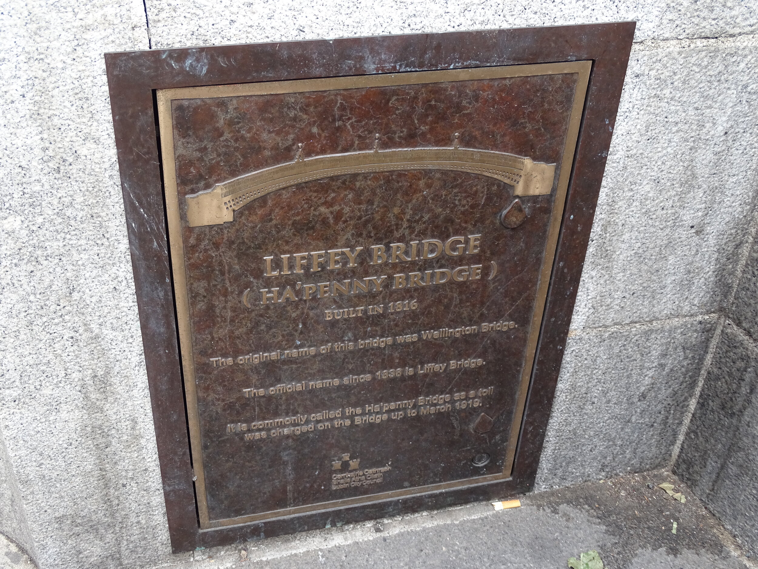 Liffey Bridge (plaque)