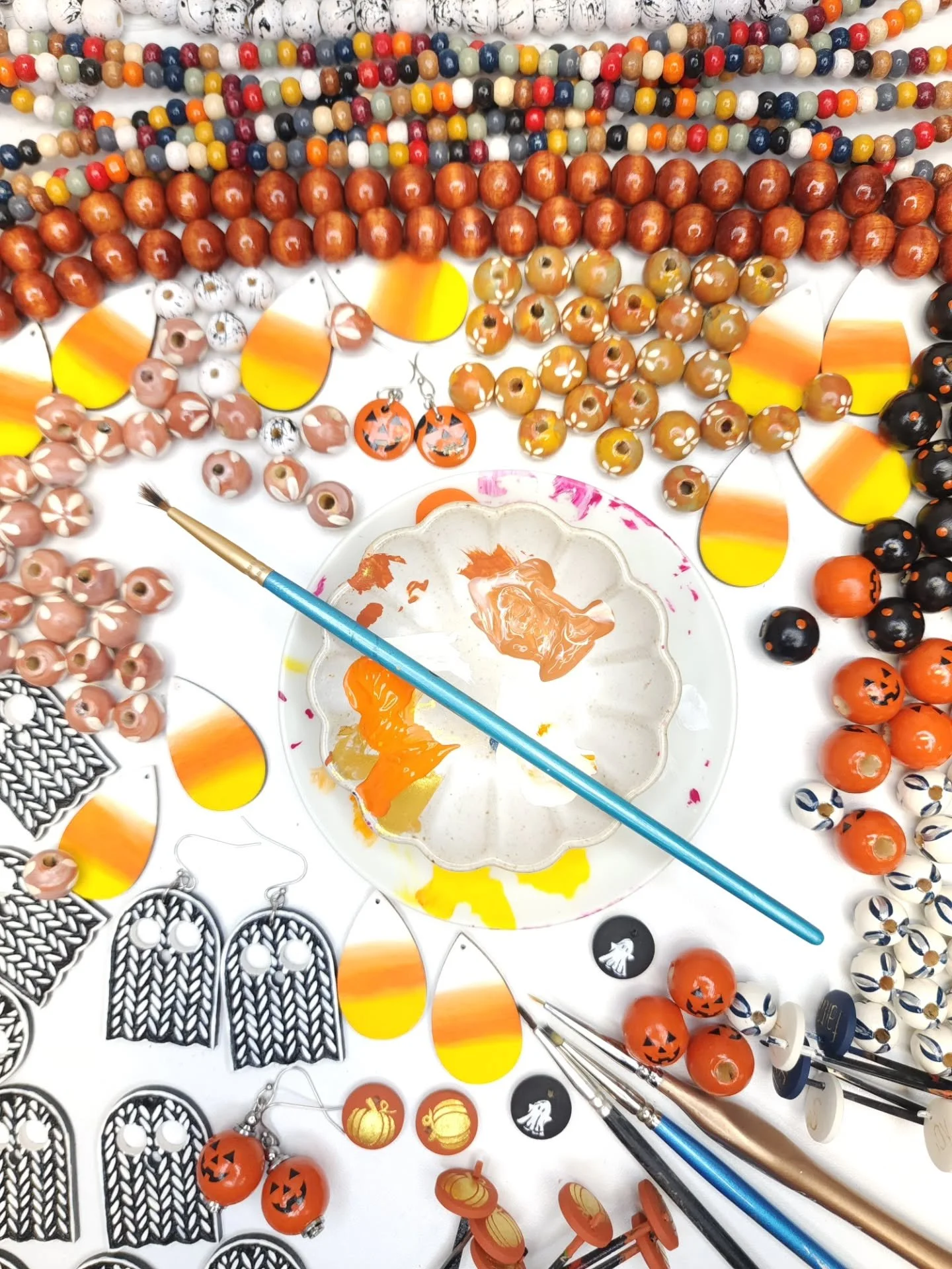 Occasionally, our daughters are asked very specific questions about Sarahfide. We are always happy to answer questions but get uncomfortable when we hear they are probed about specific paint colors or painting processes (by adults). In the business w